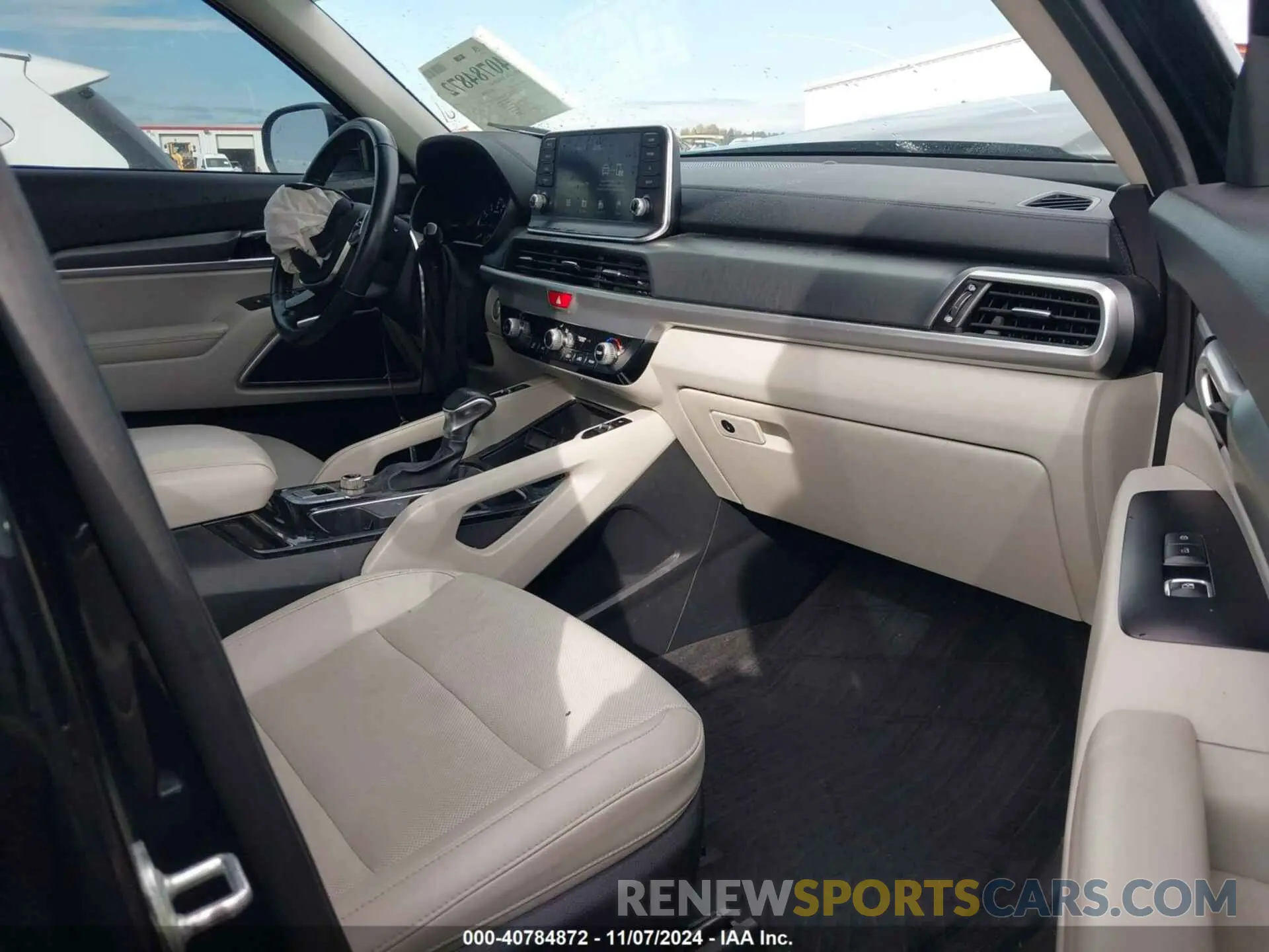 5 Photograph of a damaged car 5XYP64HC0MG139788 KIA TELLURIDE 2021