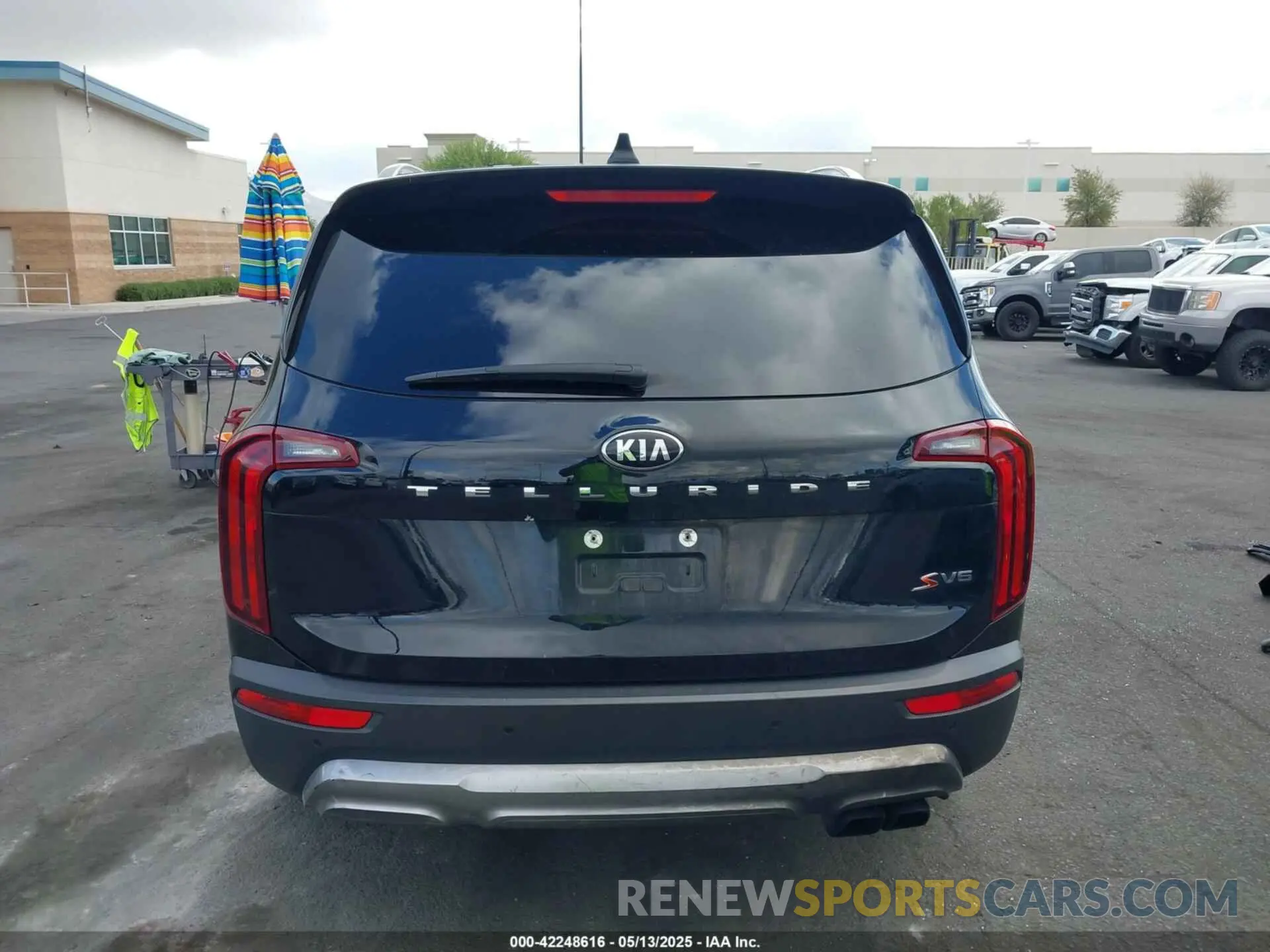 16 Photograph of a damaged car 5XYP64HC1MG101003 KIA TELLURIDE 2021