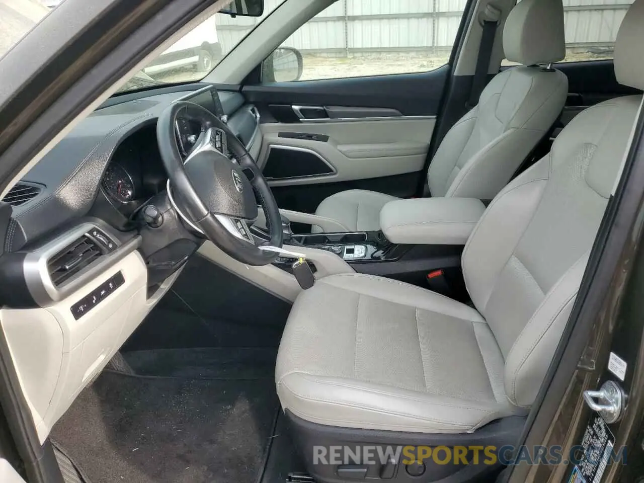 7 Photograph of a damaged car 5XYP64HC1MG190099 KIA TELLURIDE 2021