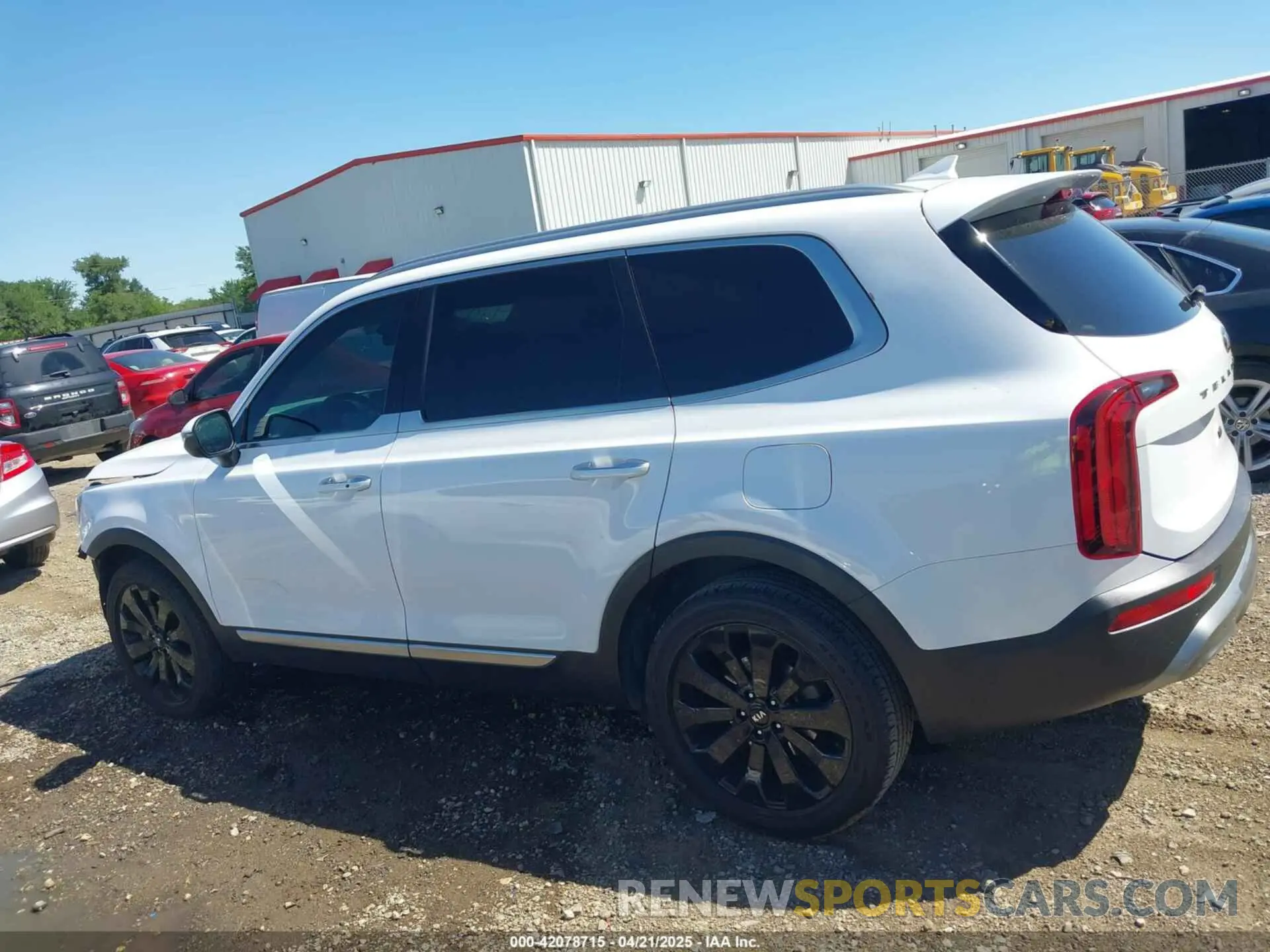 15 Photograph of a damaged car 5XYP64HC1MG190118 KIA TELLURIDE 2021