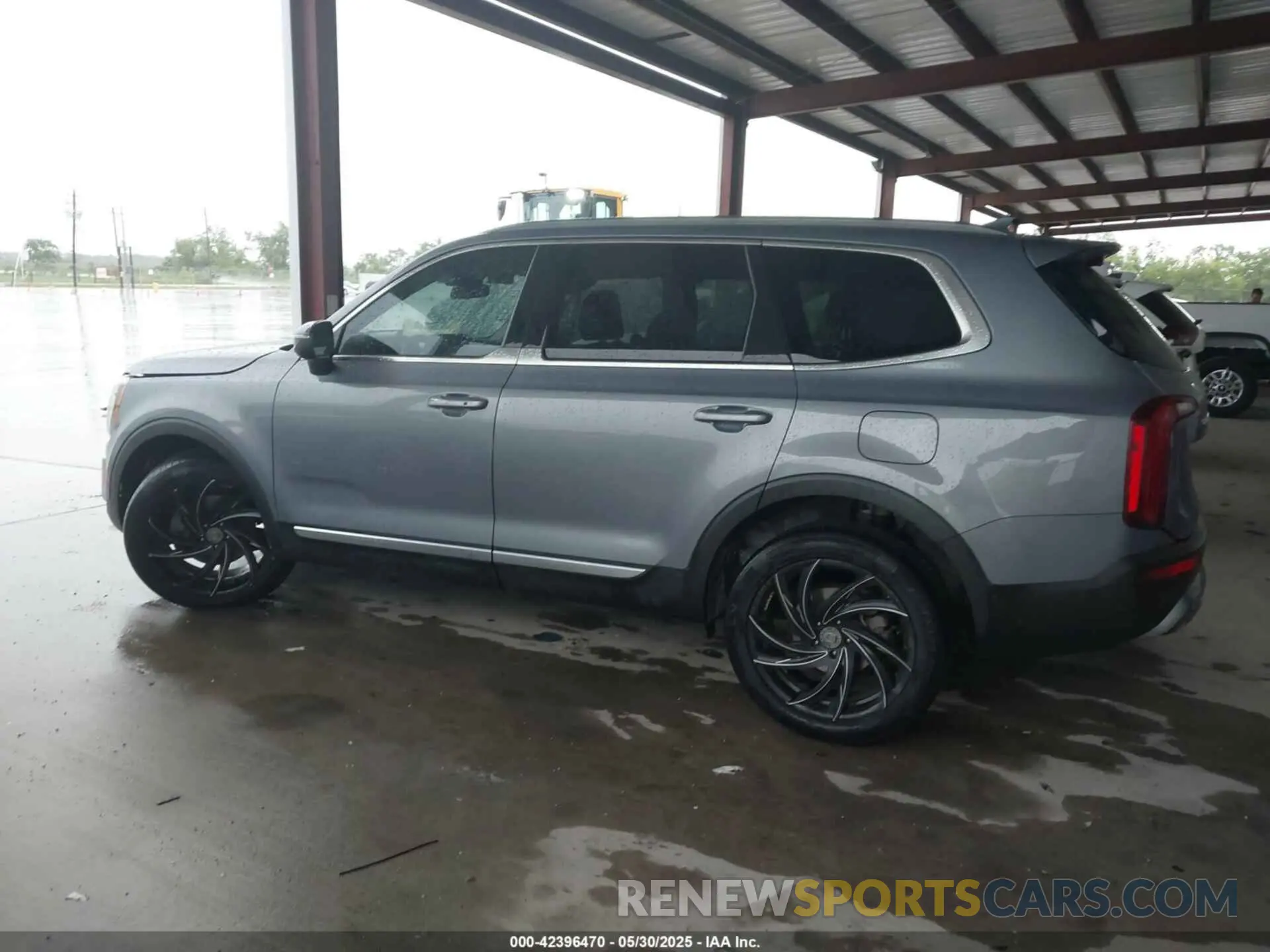 14 Photograph of a damaged car 5XYP64HC2MG099925 KIA TELLURIDE 2021