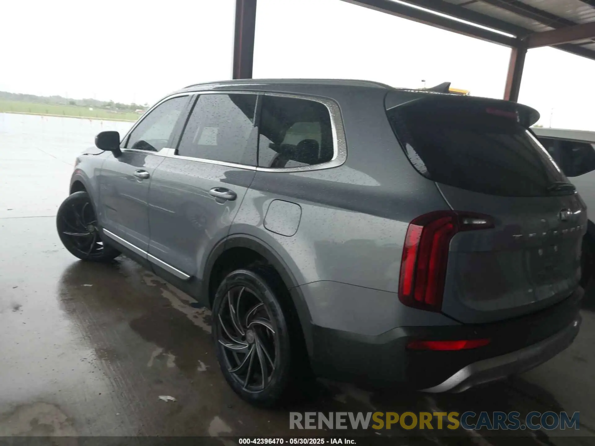 3 Photograph of a damaged car 5XYP64HC2MG099925 KIA TELLURIDE 2021