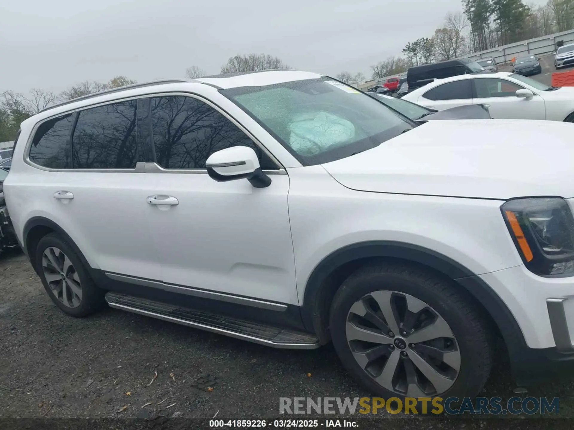 13 Photograph of a damaged car 5XYP64HC3MG147352 KIA TELLURIDE 2021