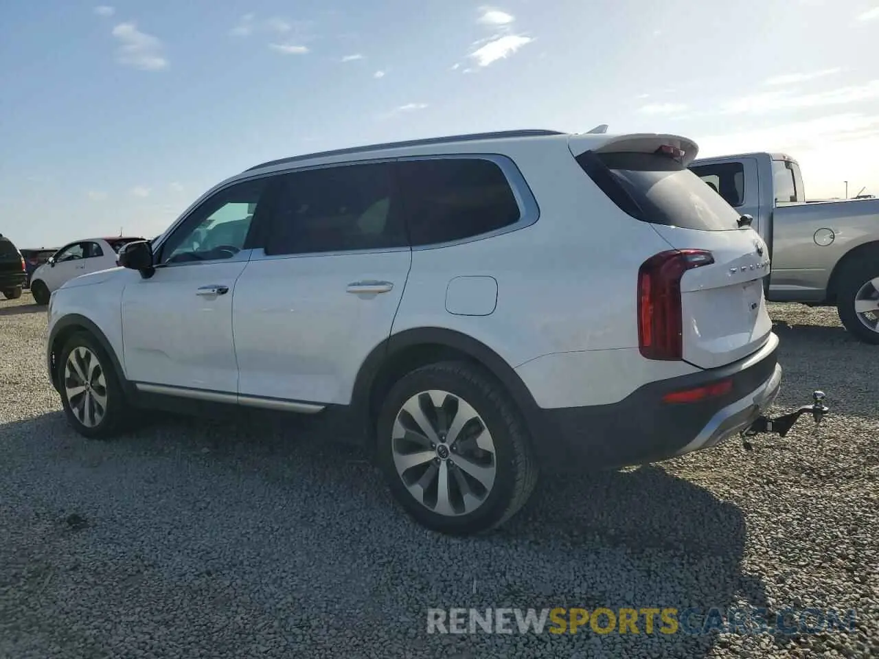2 Photograph of a damaged car 5XYP64HC6MG106925 KIA TELLURIDE 2021