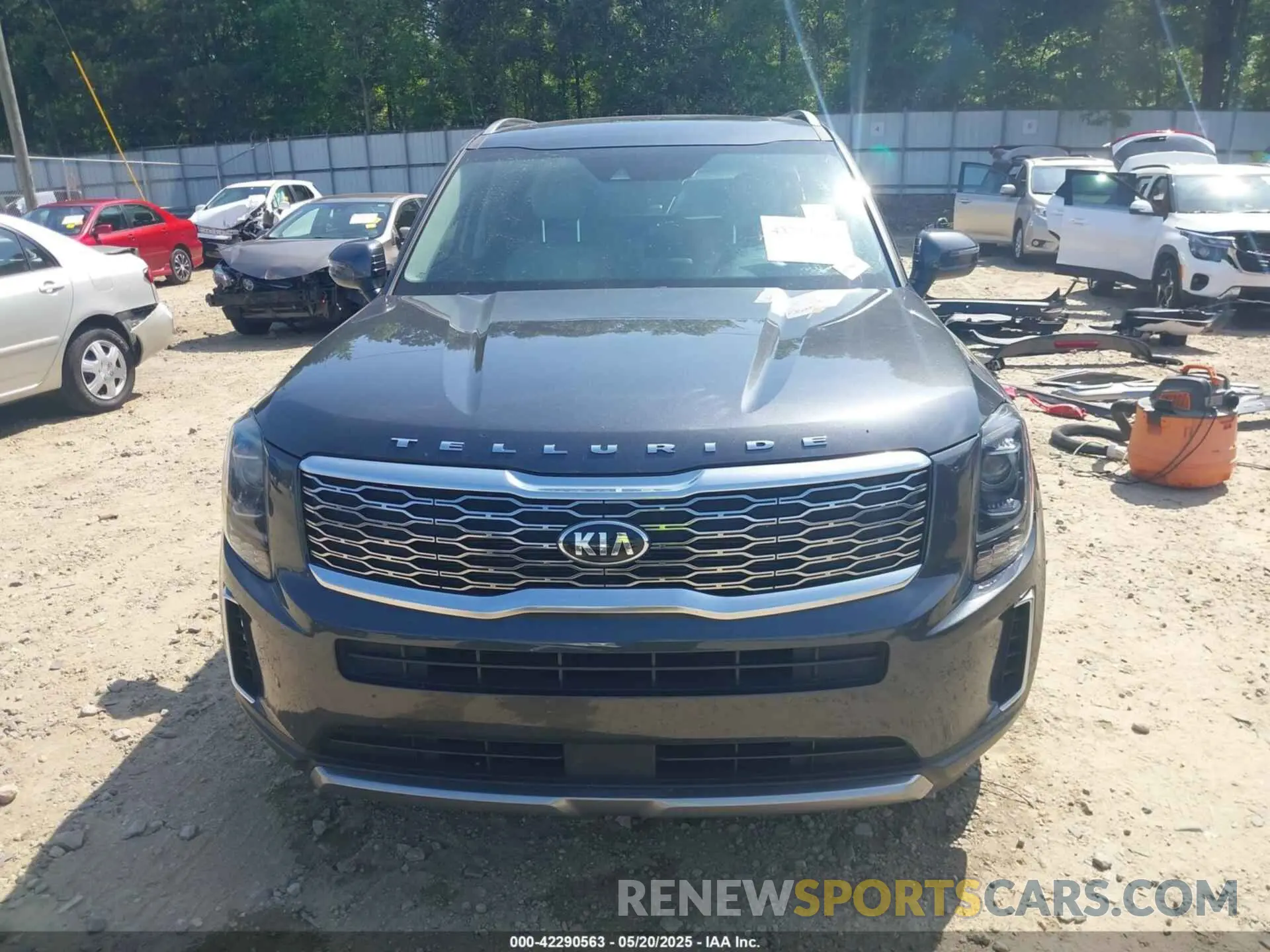 13 Photograph of a damaged car 5XYP64HC9MG106479 KIA TELLURIDE 2021