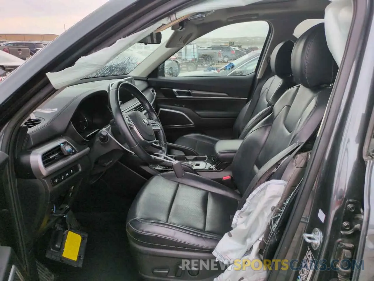 7 Photograph of a damaged car 5XYP6DHC4MG100931 KIA TELLURIDE 2021