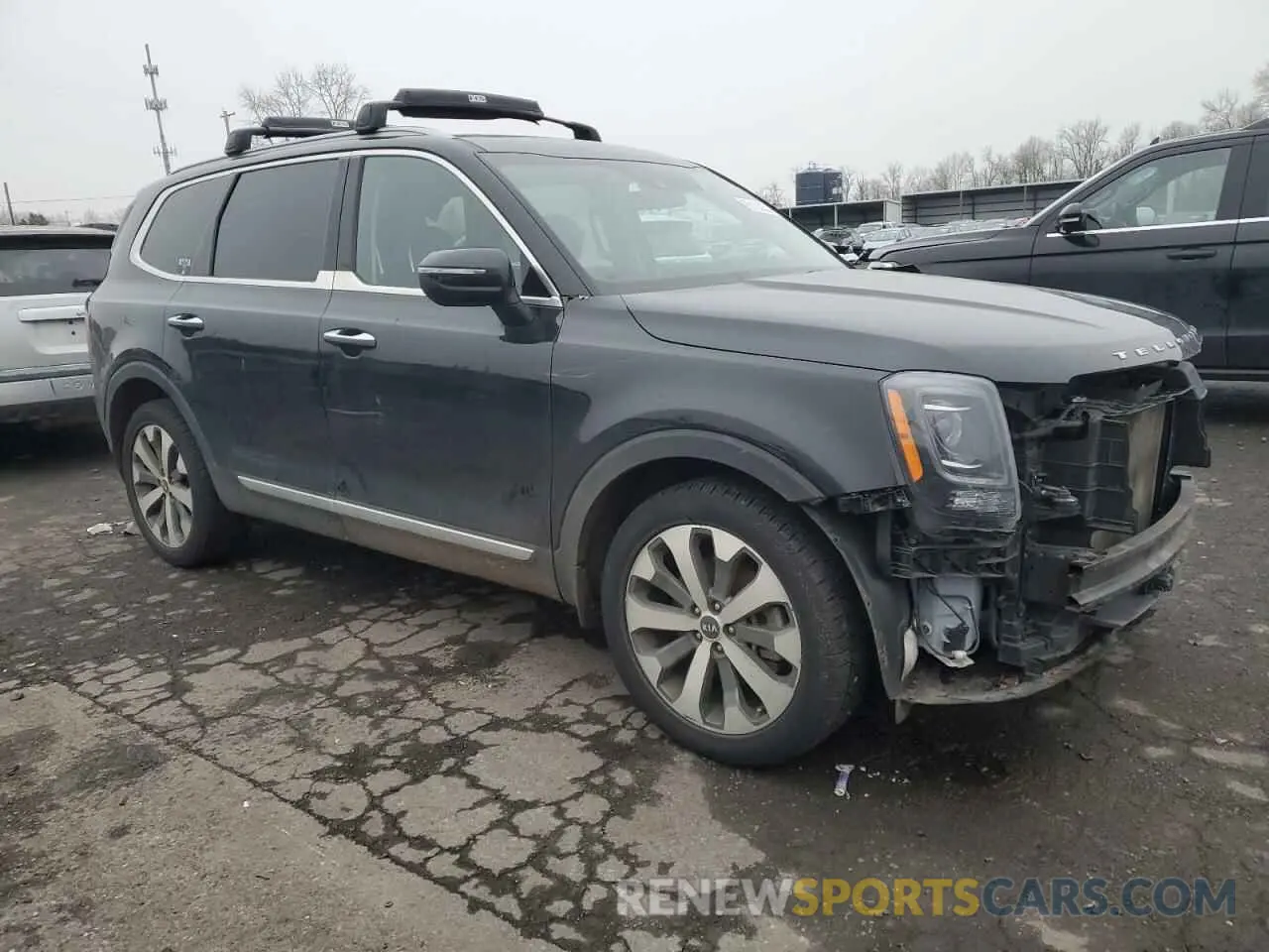 4 Photograph of a damaged car 5XYP6DHC4MG155542 KIA TELLURIDE 2021