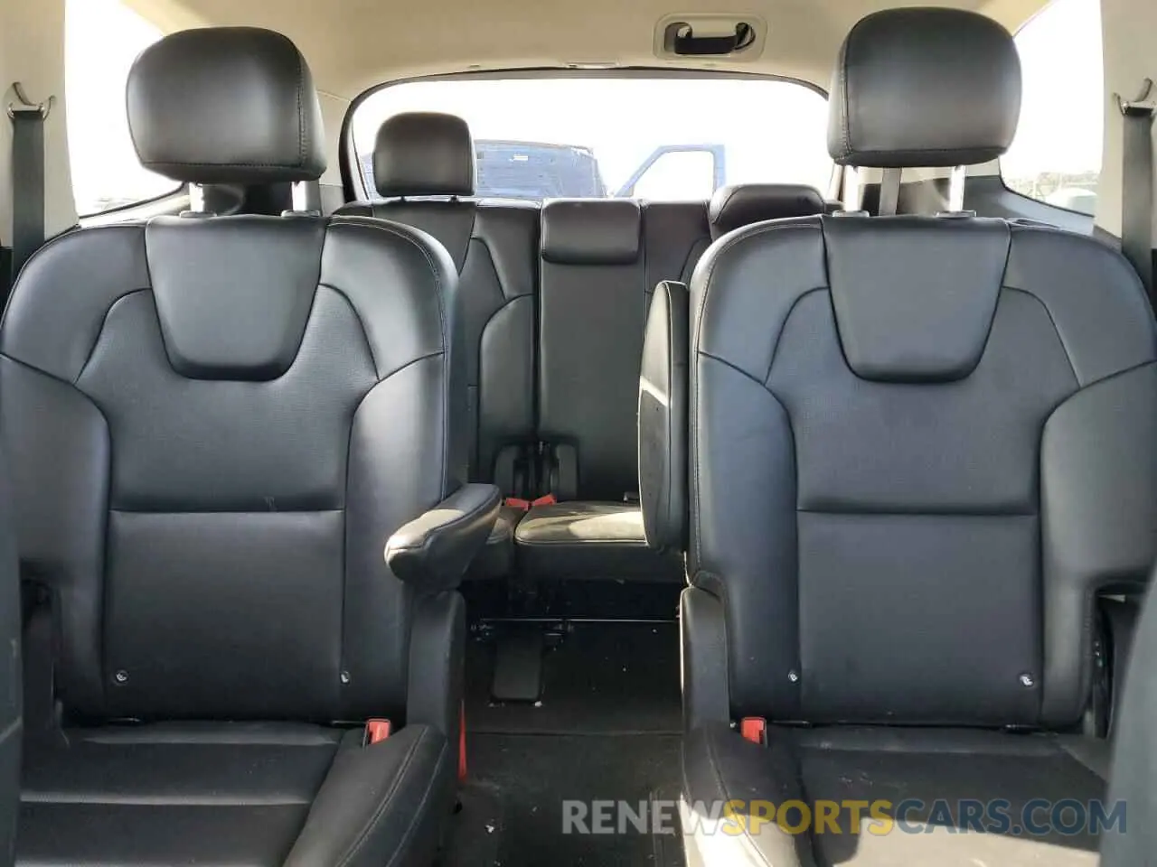 10 Photograph of a damaged car 5XYP6DHC5MG097036 KIA TELLURIDE 2021