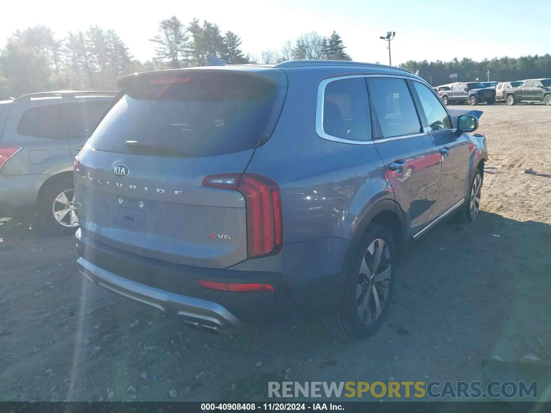 4 Photograph of a damaged car 5XYP6DHC5MG109914 KIA TELLURIDE 2021