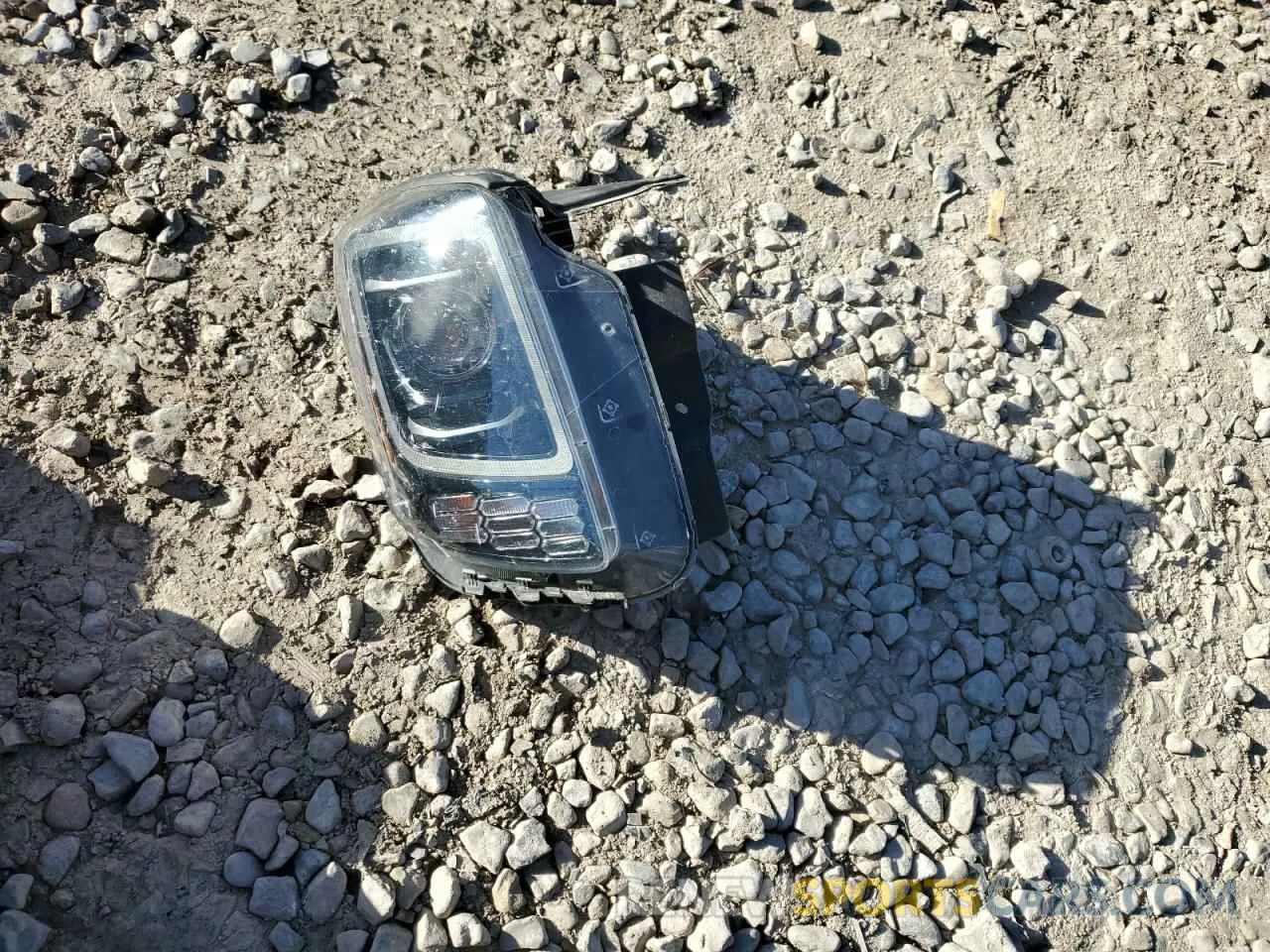 13 Photograph of a damaged car 5XYP6DHC9MG100939 KIA TELLURIDE 2021