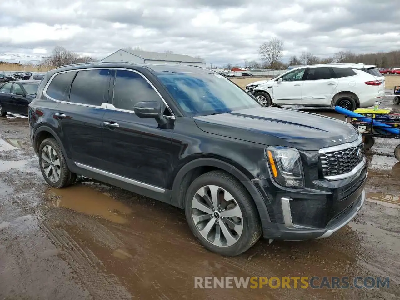 4 Photograph of a damaged car 5XYP6DHC9MG136727 KIA TELLURIDE 2021