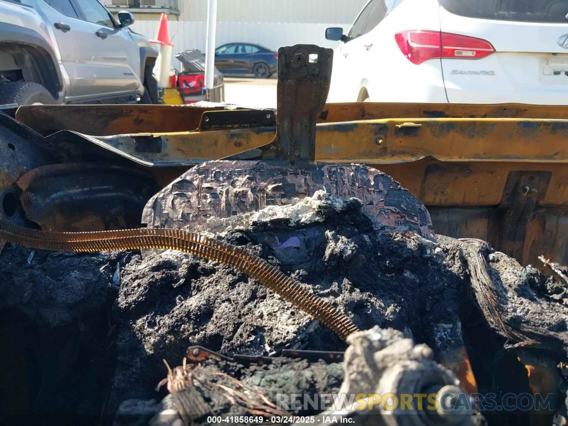 7 Photograph of a damaged car 5XYP6DHC9MG177391 KIA TELLURIDE 2021