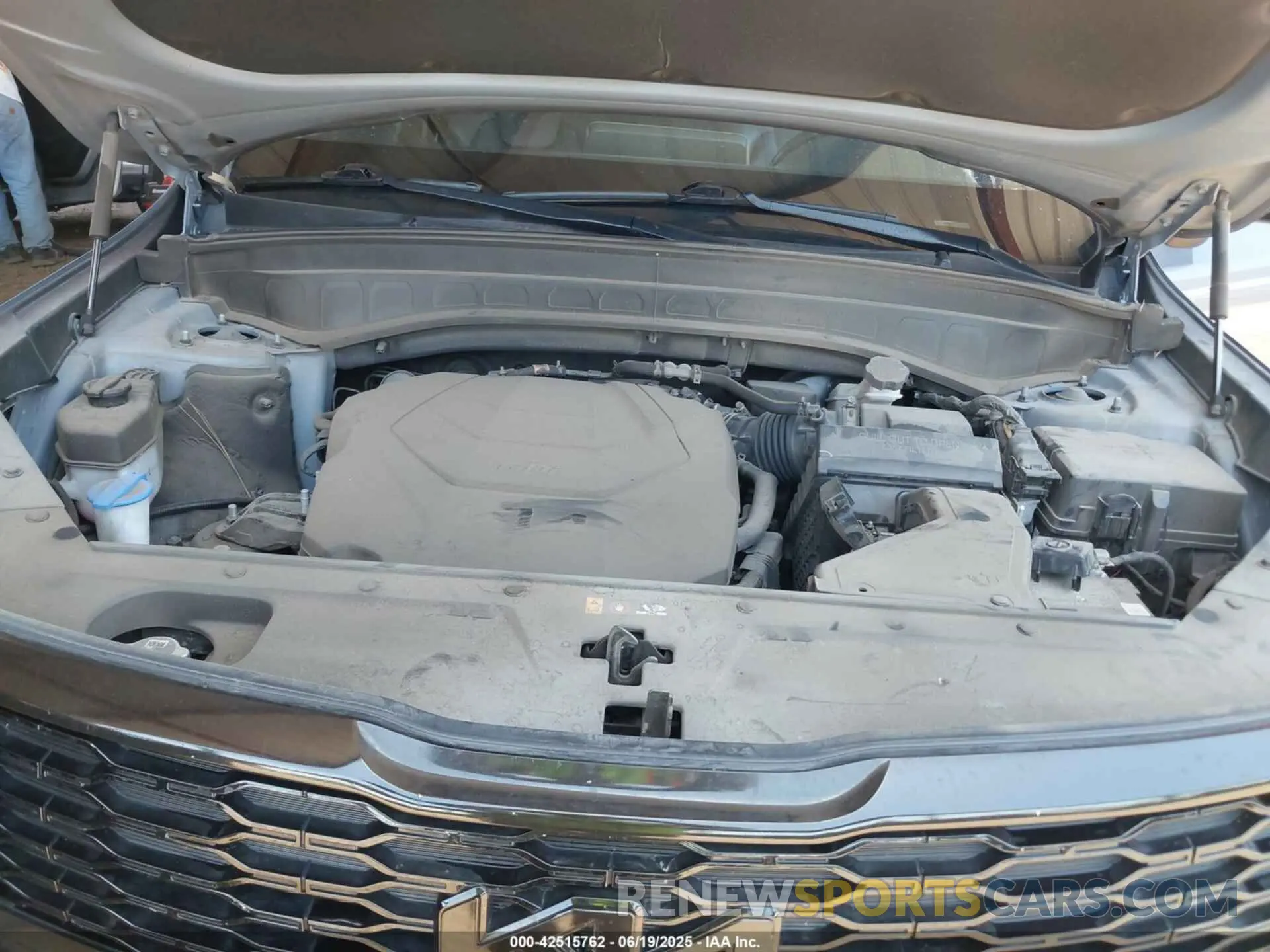 10 Photograph of a damaged car 5XYP24HC7NG197619 KIA TELLURIDE 2022