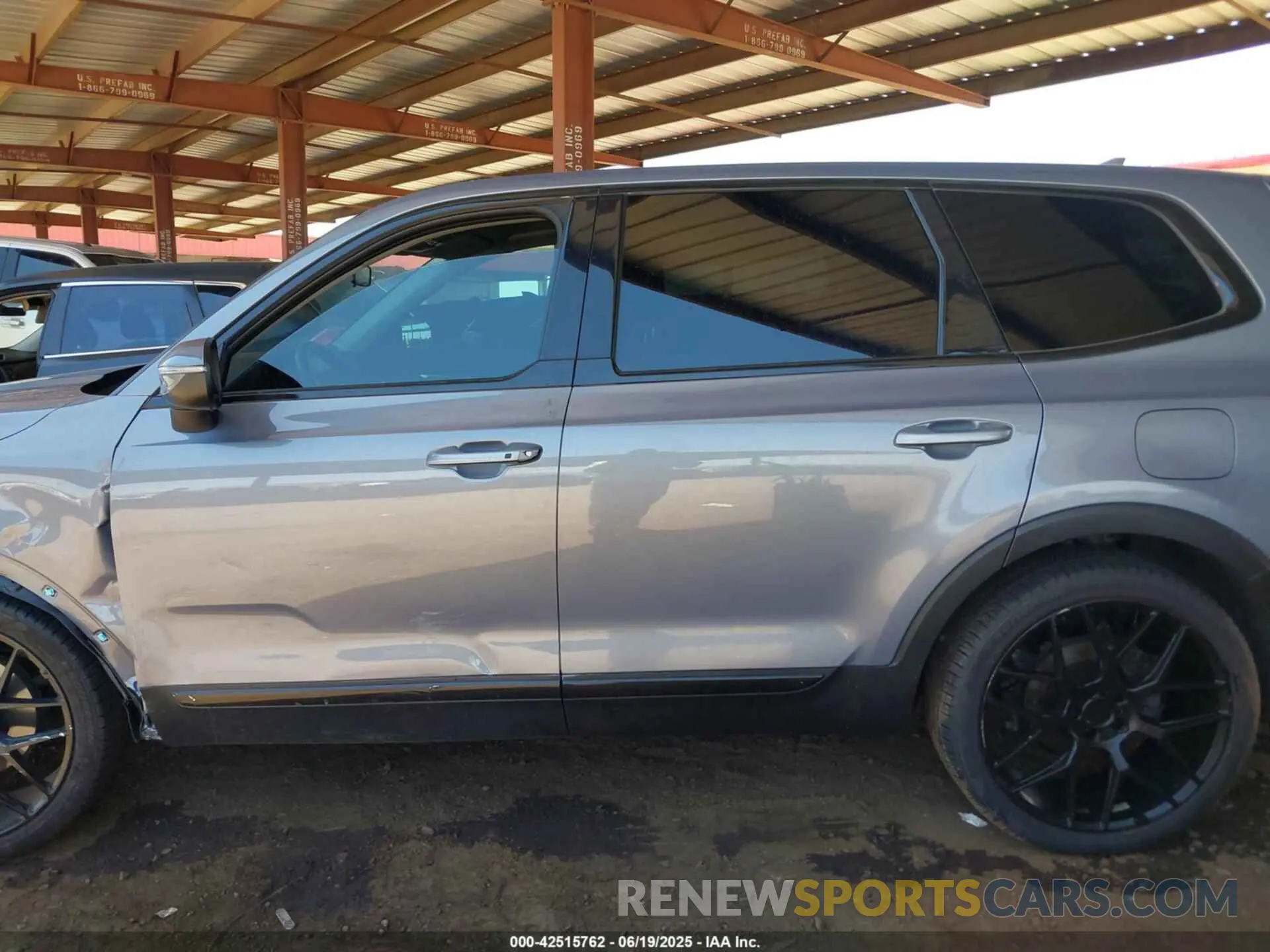 14 Photograph of a damaged car 5XYP24HC7NG197619 KIA TELLURIDE 2022