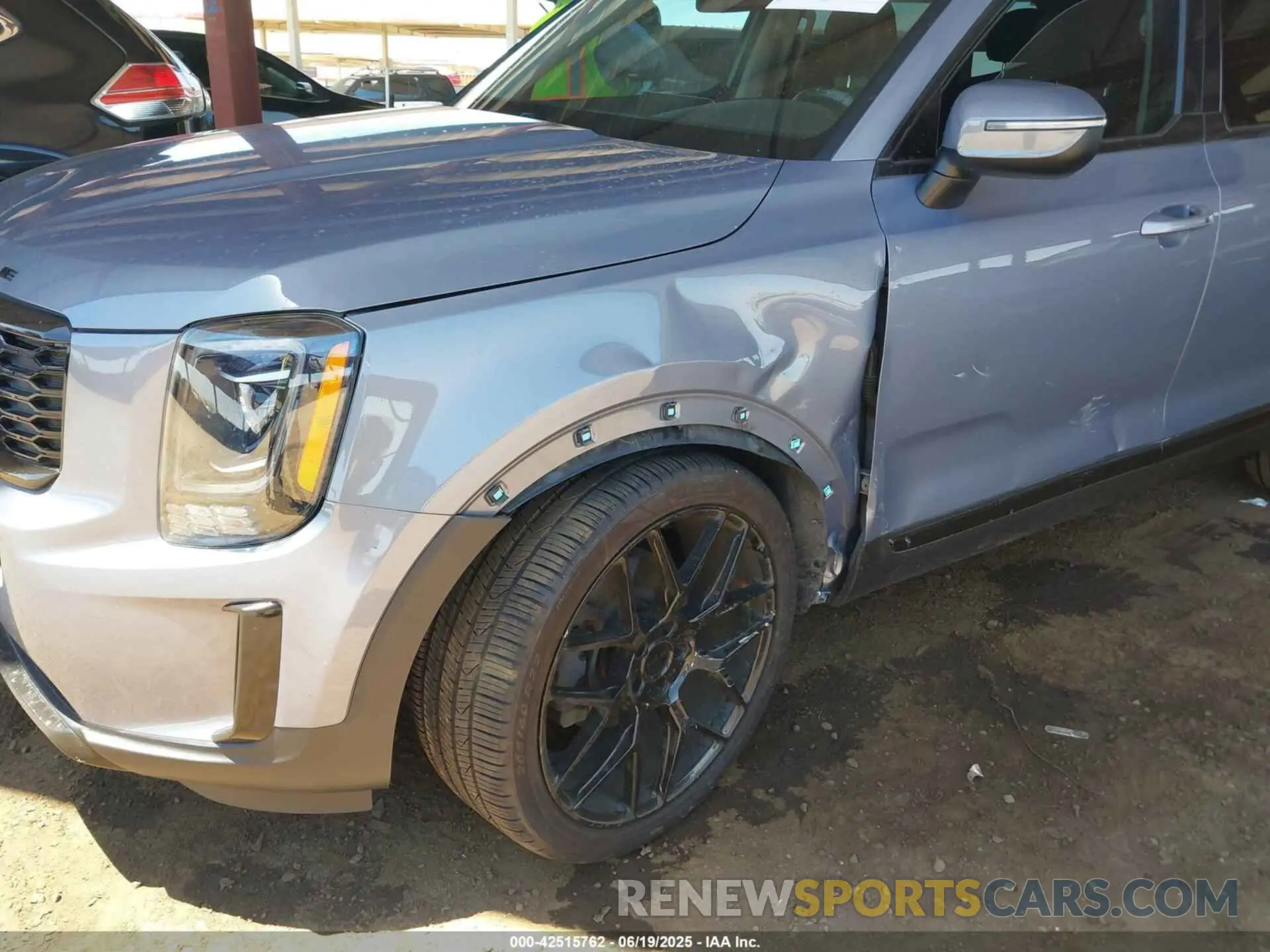 6 Photograph of a damaged car 5XYP24HC7NG197619 KIA TELLURIDE 2022