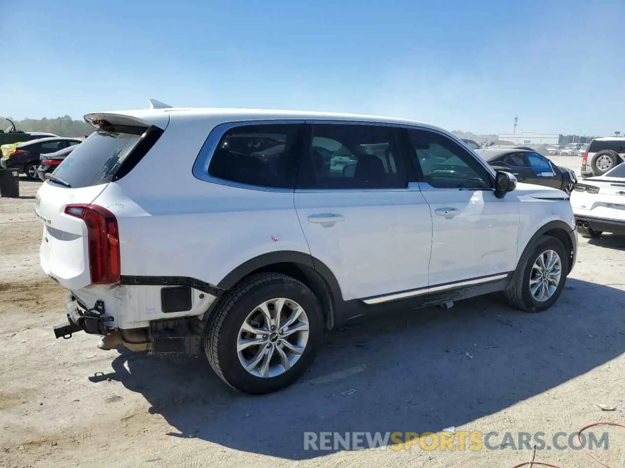 3 Photograph of a damaged car 5XYP2DHC1NG292886 KIA TELLURIDE 2022