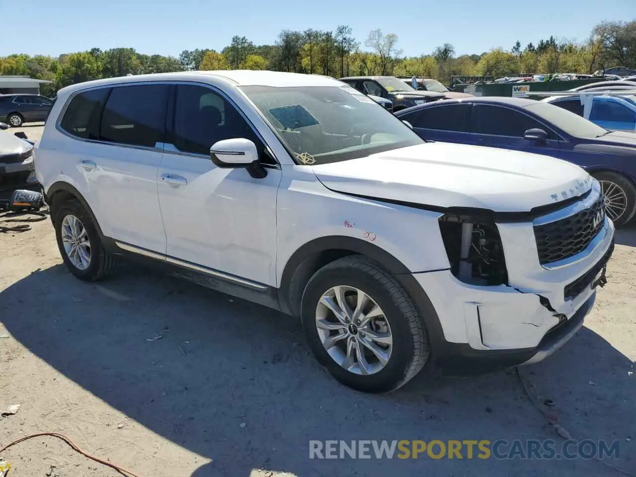 4 Photograph of a damaged car 5XYP2DHC1NG292886 KIA TELLURIDE 2022
