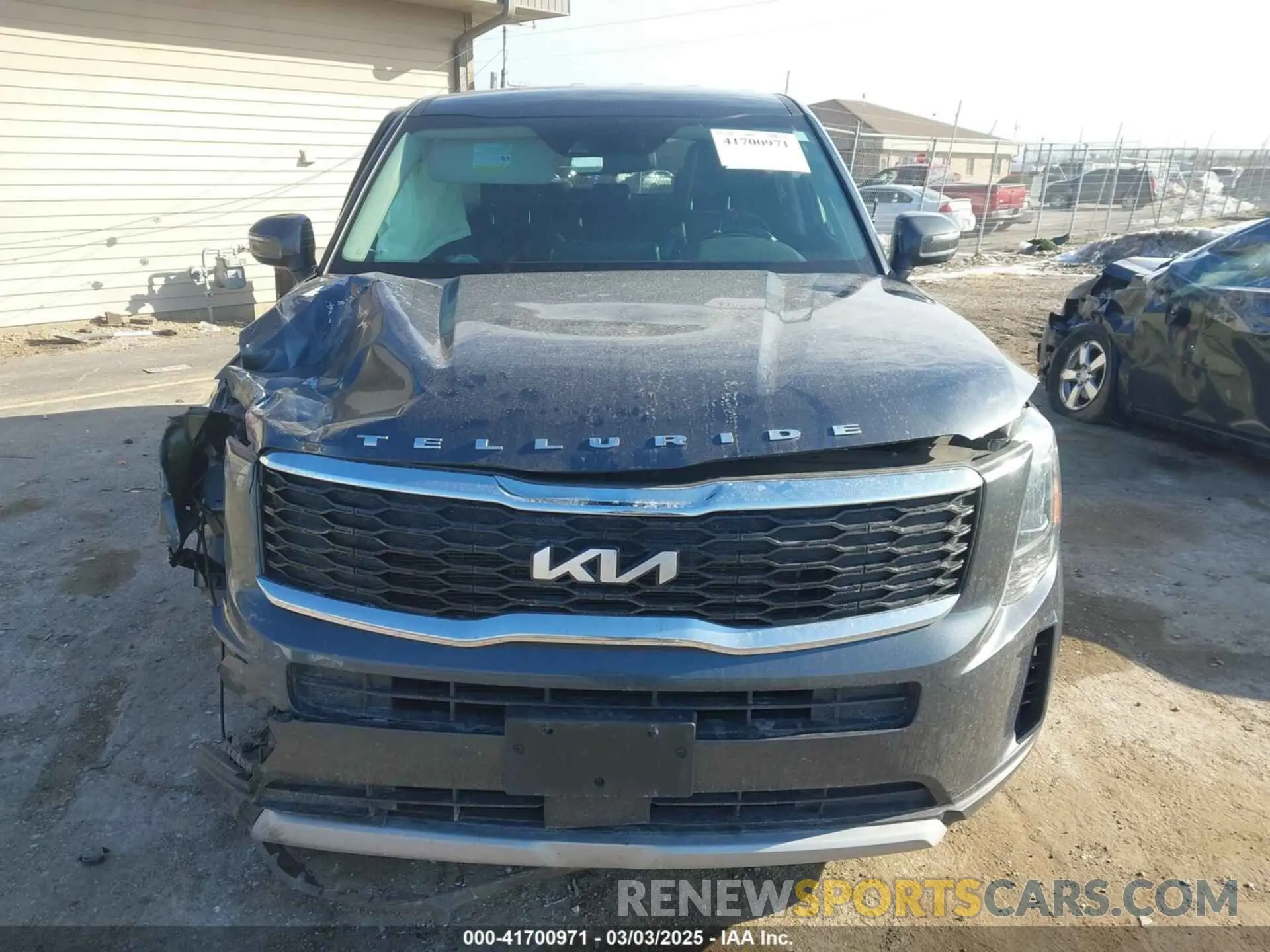 12 Photograph of a damaged car 5XYP2DHC2NG204332 KIA TELLURIDE 2022