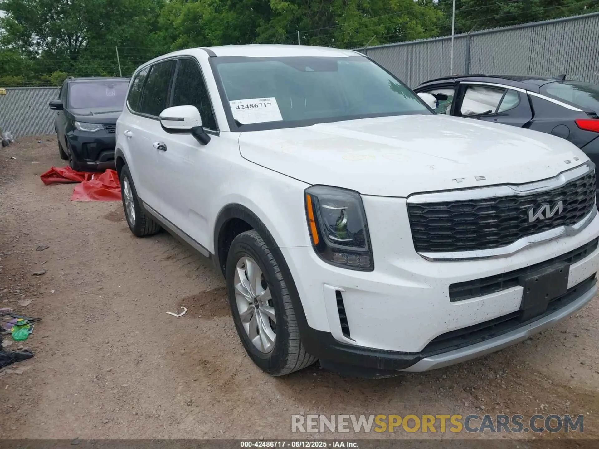 1 Photograph of a damaged car 5XYP2DHC5NG276352 KIA TELLURIDE 2022