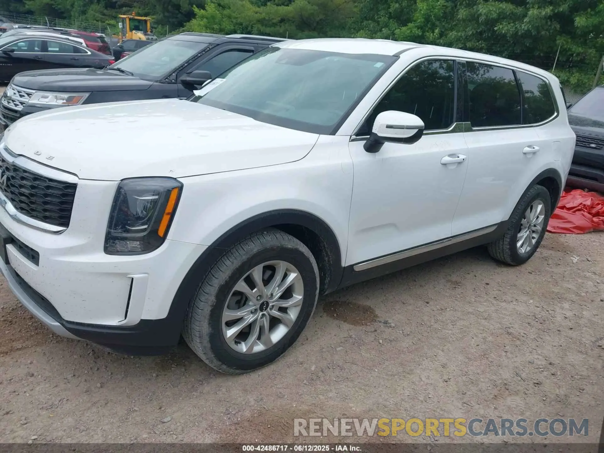 2 Photograph of a damaged car 5XYP2DHC5NG276352 KIA TELLURIDE 2022