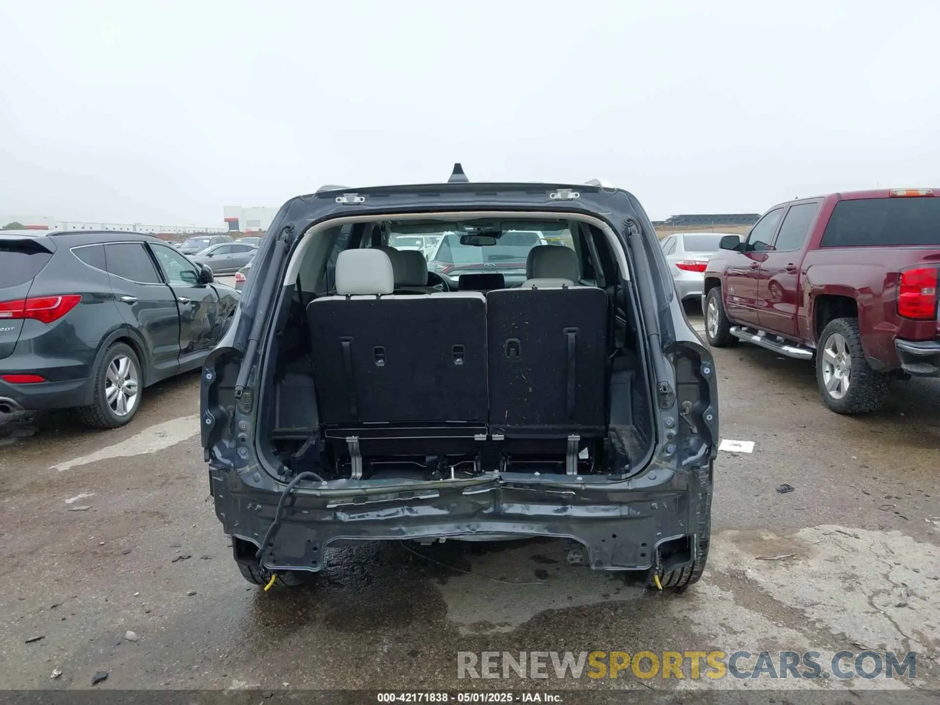 16 Photograph of a damaged car 5XYP34HC0NG195434 KIA TELLURIDE 2022