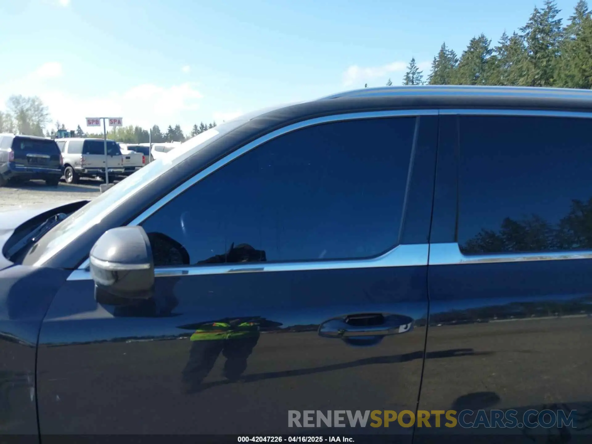 14 Photograph of a damaged car 5XYP34HC0NG243269 KIA TELLURIDE 2022