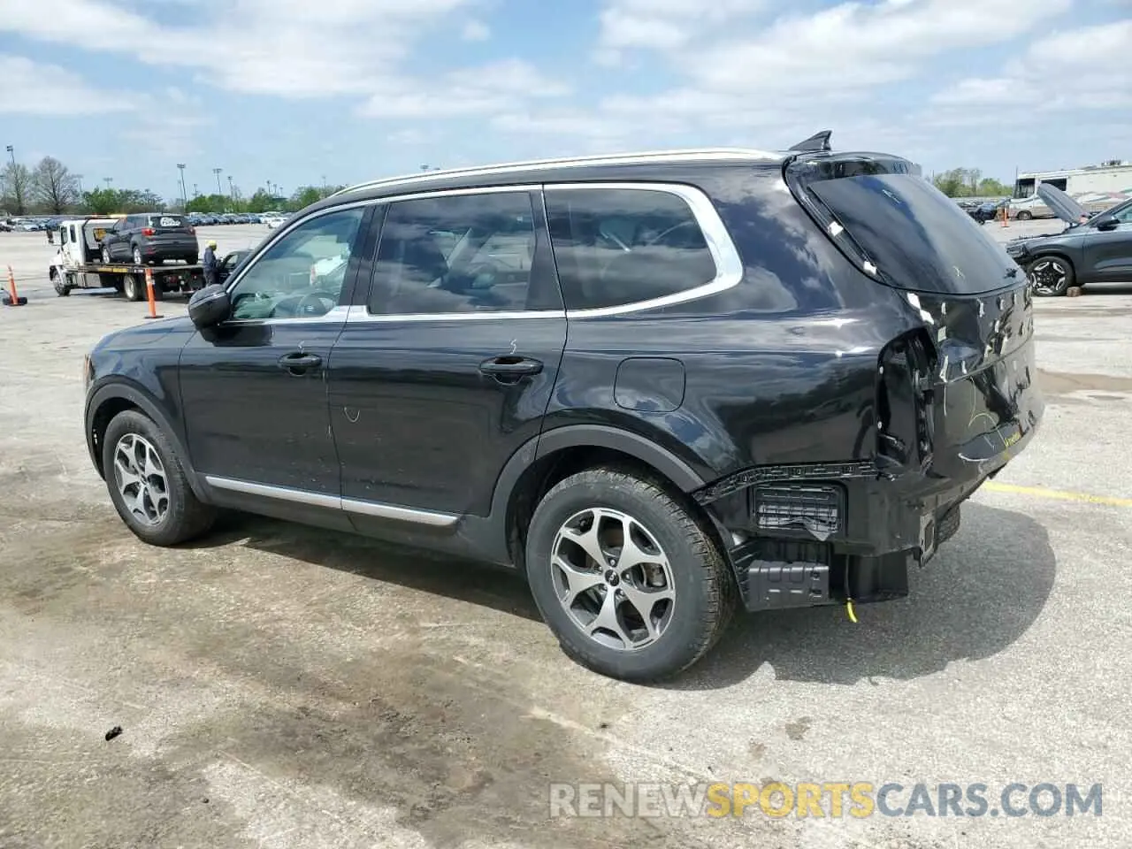 2 Photograph of a damaged car 5XYP34HC0NG282802 KIA TELLURIDE 2022