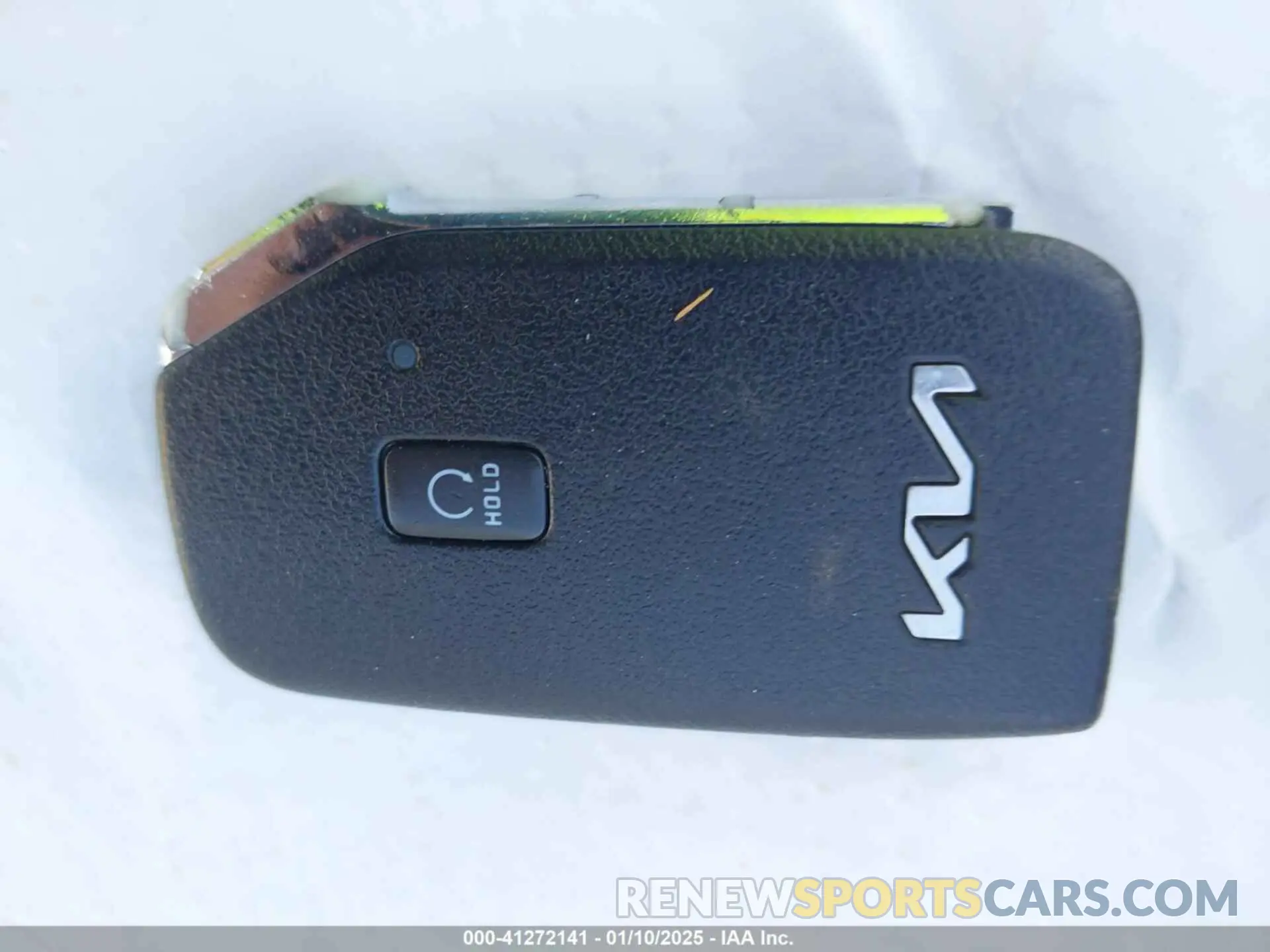 11 Photograph of a damaged car 5XYP34HC1NG238520 KIA TELLURIDE 2022
