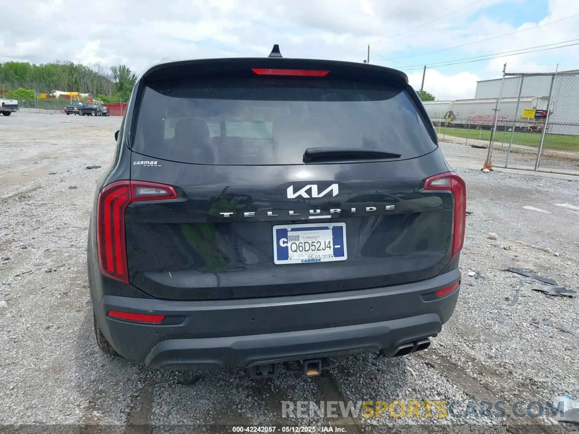 16 Photograph of a damaged car 5XYP34HC1NG265166 KIA TELLURIDE 2022