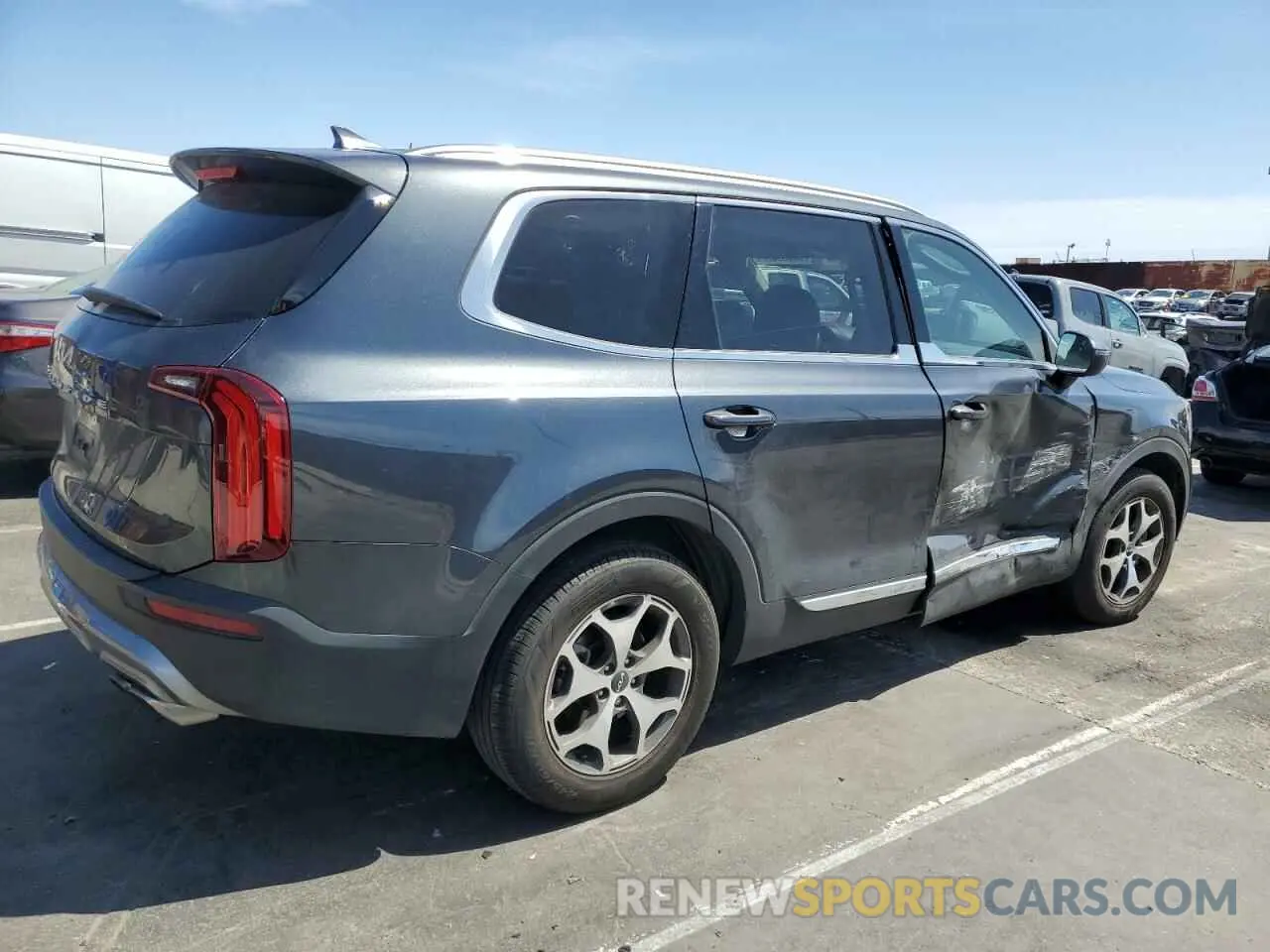 3 Photograph of a damaged car 5XYP34HC5NG282889 KIA TELLURIDE 2022