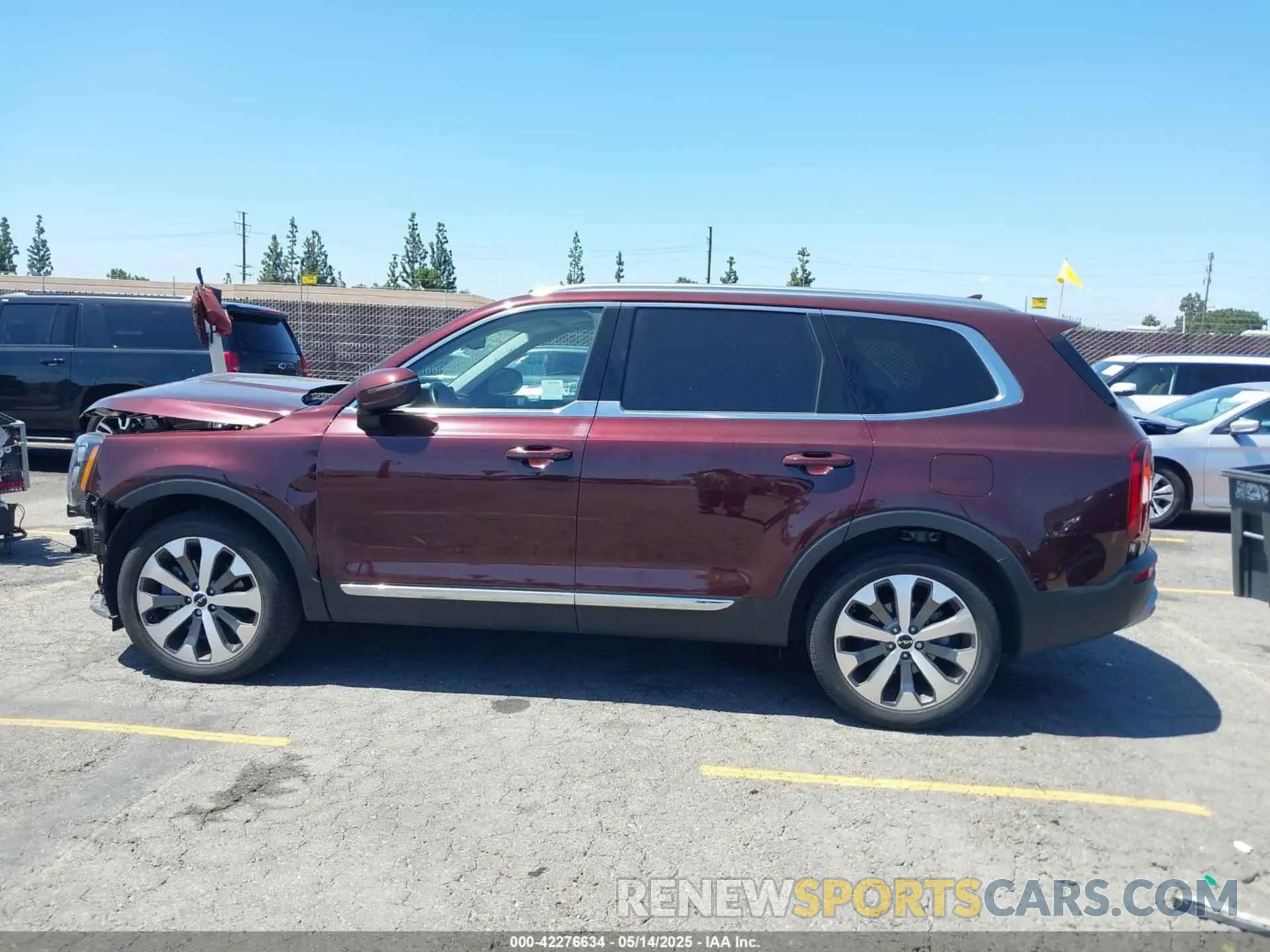 15 Photograph of a damaged car 5XYP34HC9NG265433 KIA TELLURIDE 2022
