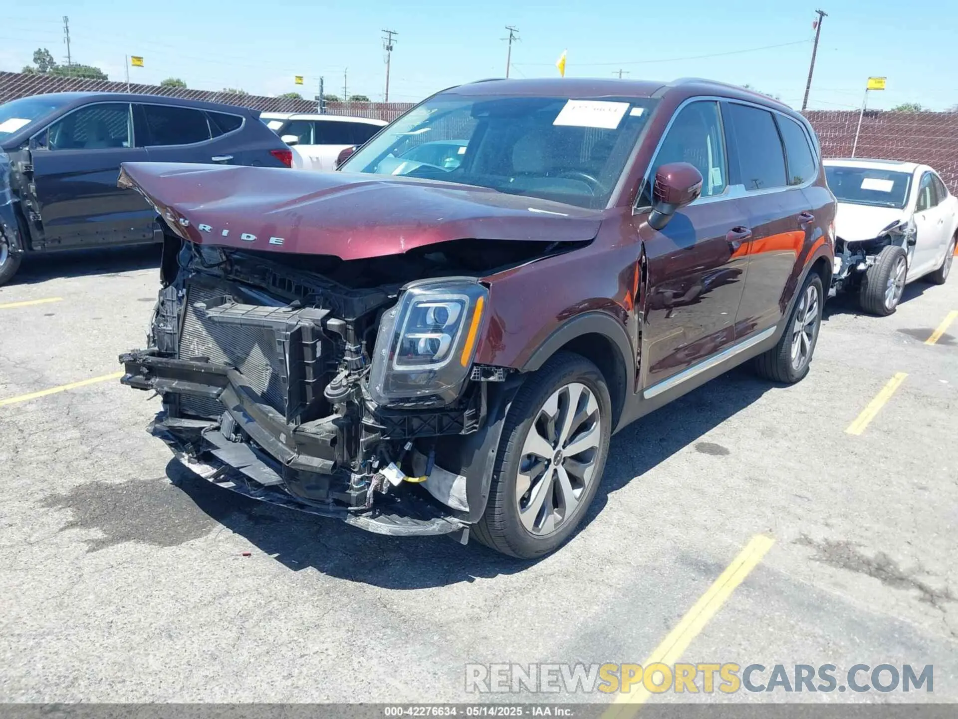 2 Photograph of a damaged car 5XYP34HC9NG265433 KIA TELLURIDE 2022
