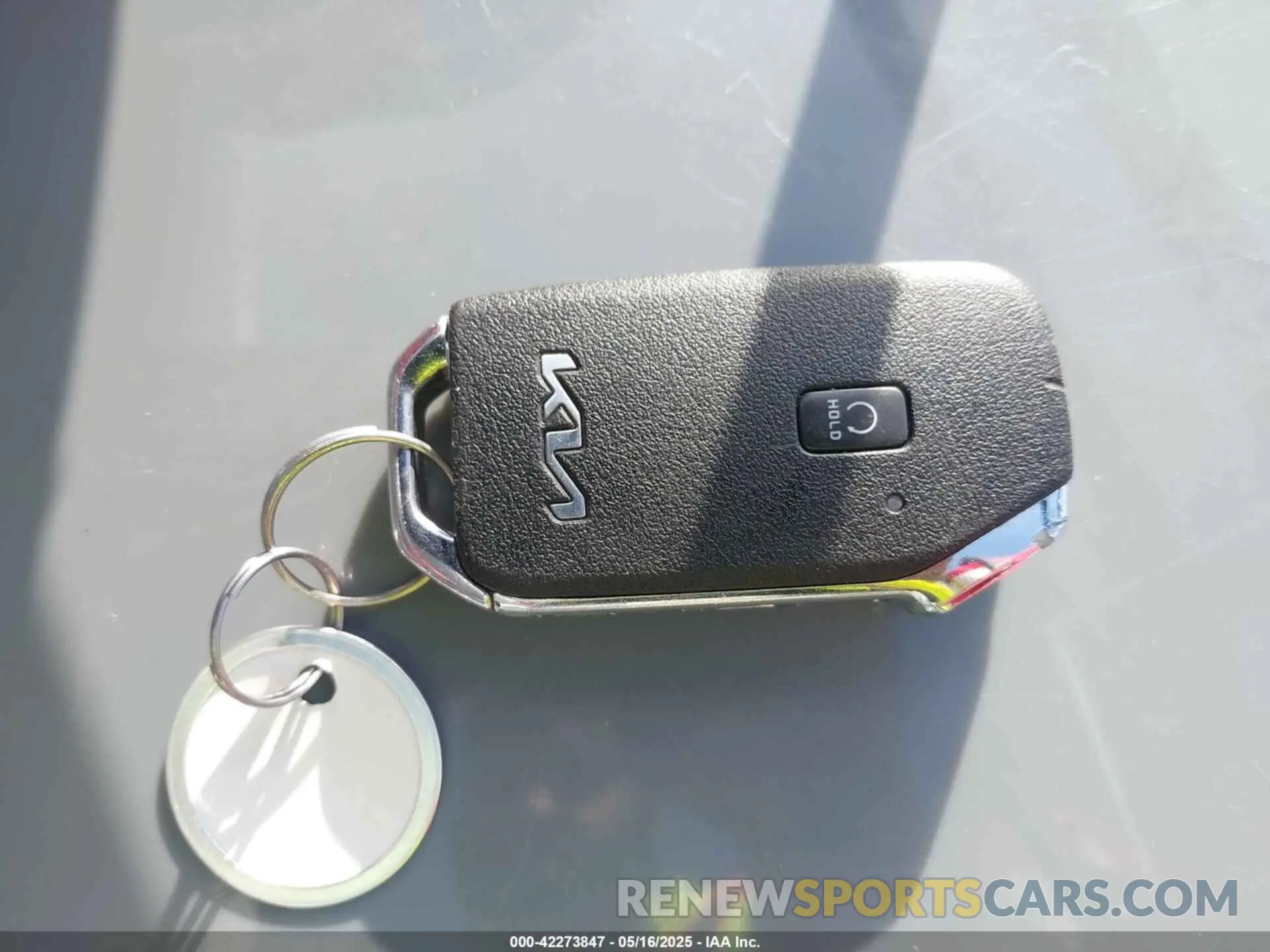 11 Photograph of a damaged car 5XYP34HCXNG263769 KIA TELLURIDE 2022