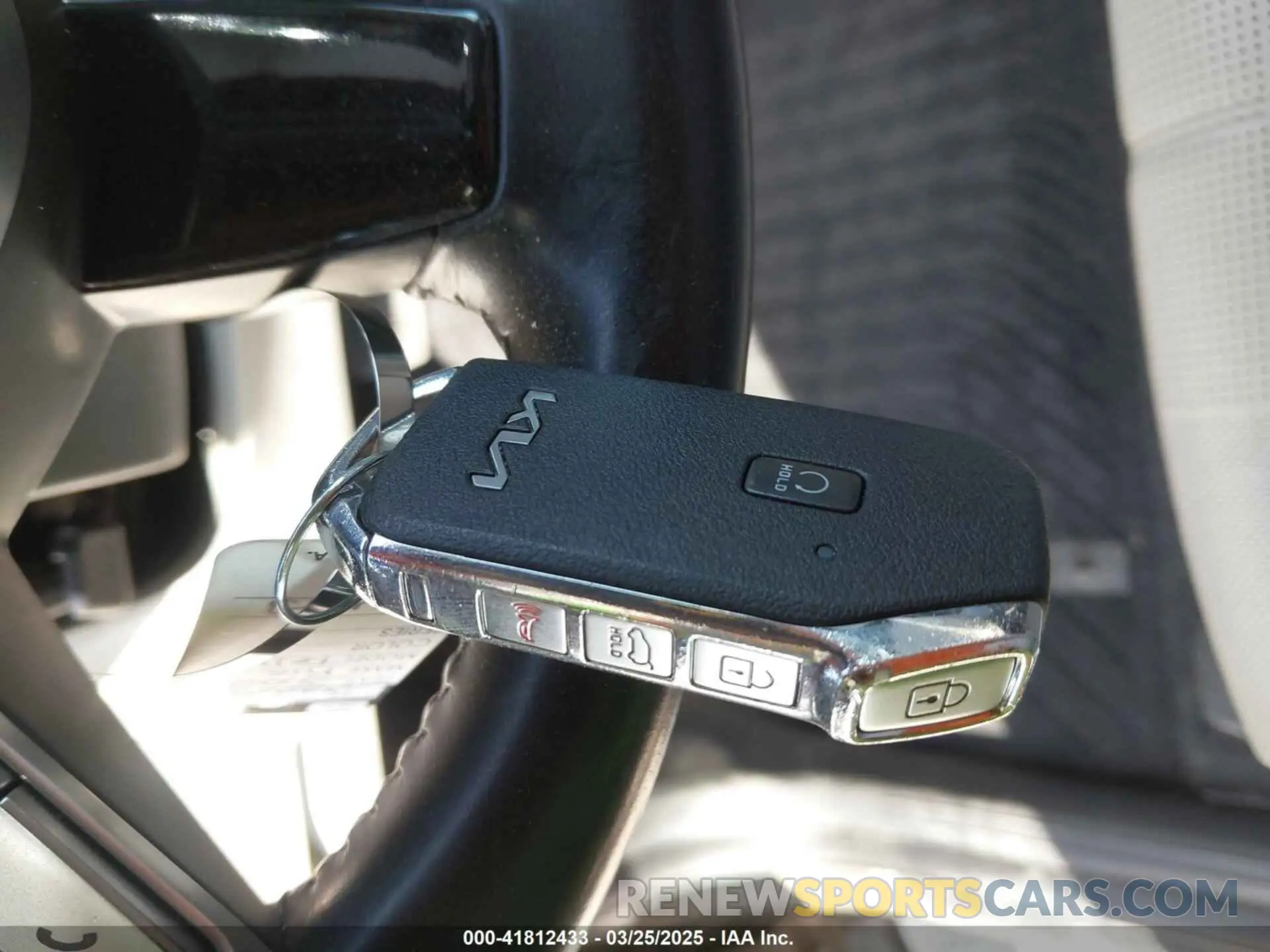 11 Photograph of a damaged car 5XYP34HCXNG289594 KIA TELLURIDE 2022