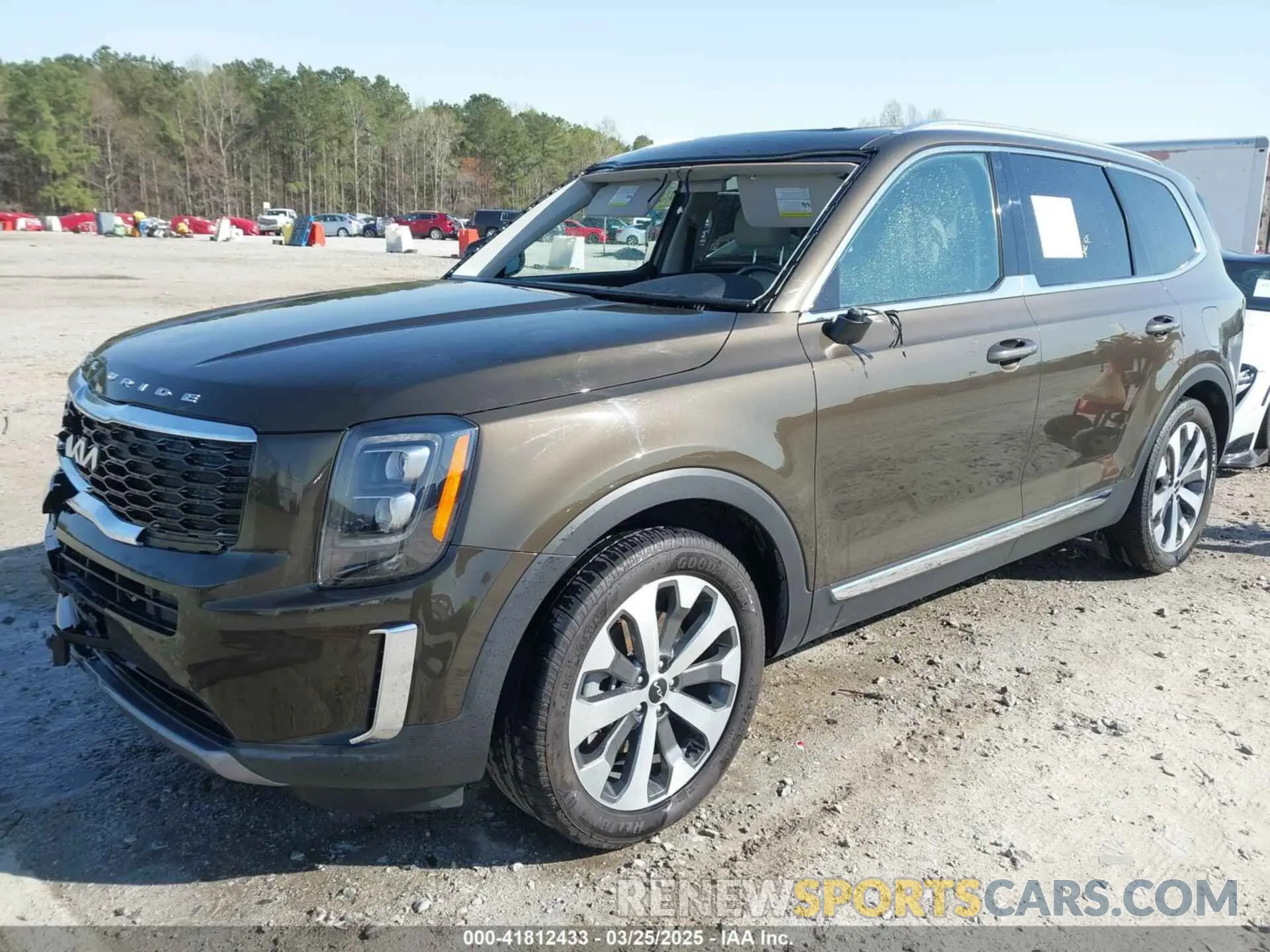 2 Photograph of a damaged car 5XYP34HCXNG289594 KIA TELLURIDE 2022