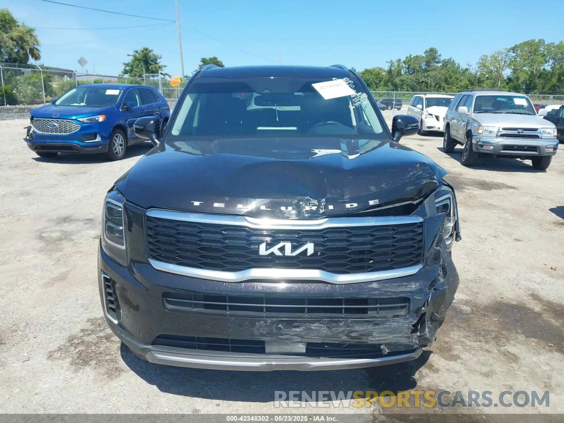 12 Photograph of a damaged car 5XYP34HCXNG314378 KIA TELLURIDE 2022