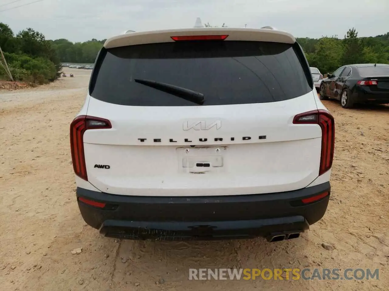 6 Photograph of a damaged car 5XYP3DHC0NG324580 KIA TELLURIDE 2022