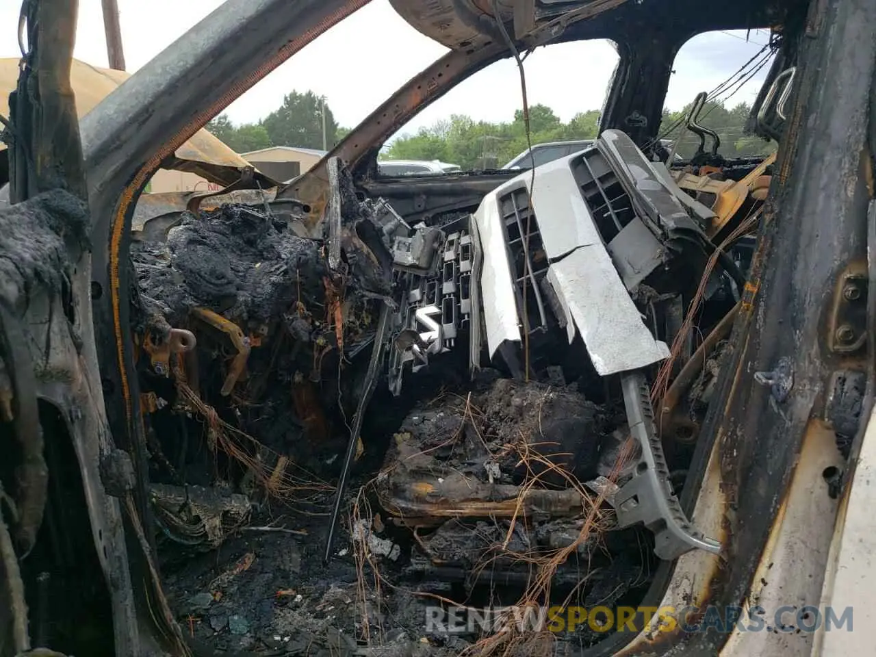 7 Photograph of a damaged car 5XYP3DHC0NG324580 KIA TELLURIDE 2022