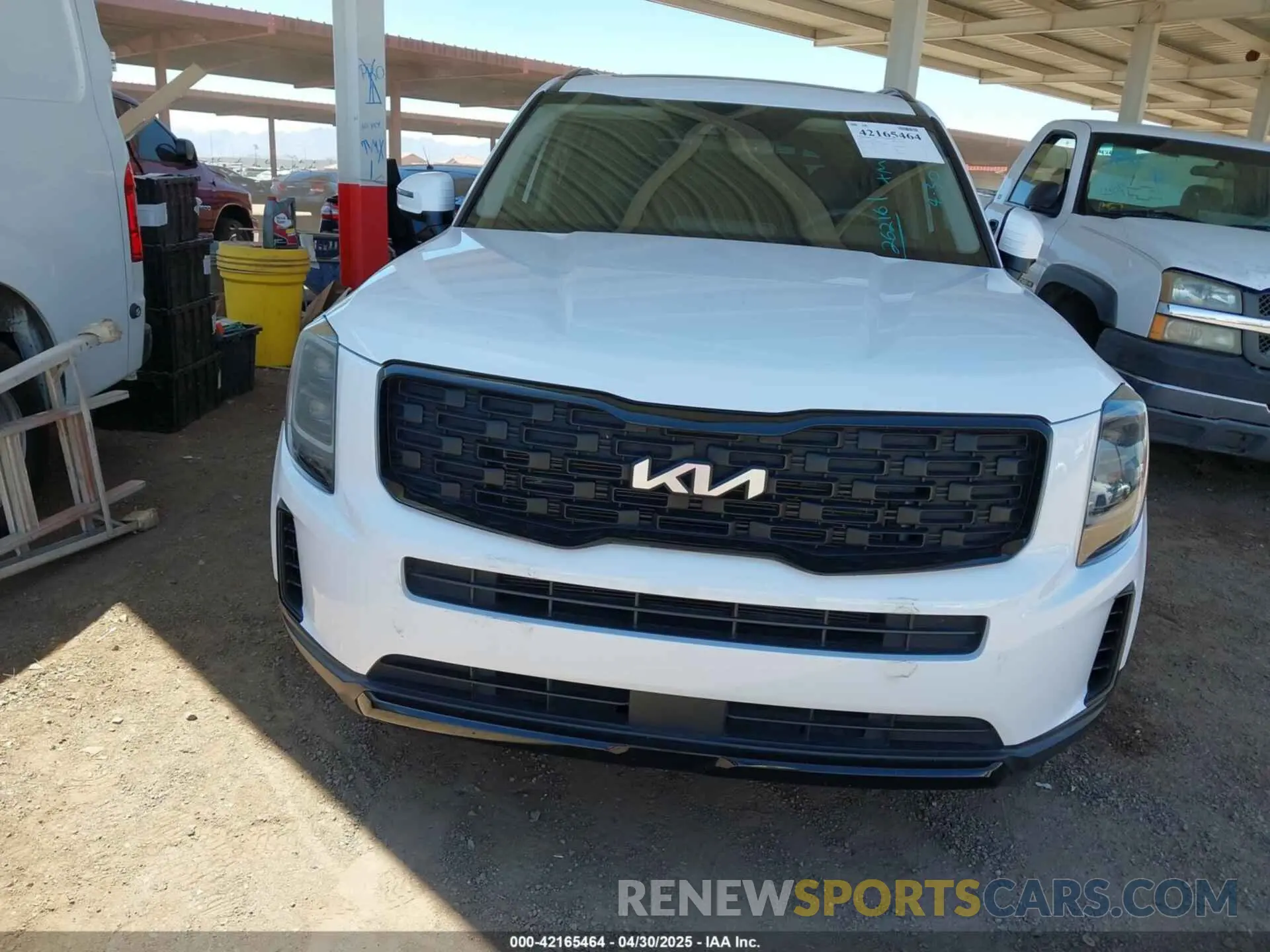 6 Photograph of a damaged car 5XYP3DHC1NG262171 KIA TELLURIDE 2022