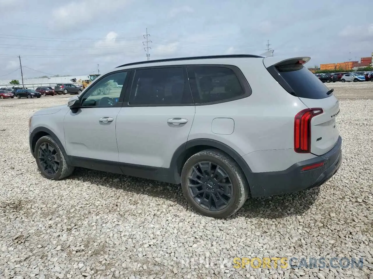 2 Photograph of a damaged car 5XYP3DHC2NG215649 KIA TELLURIDE 2022