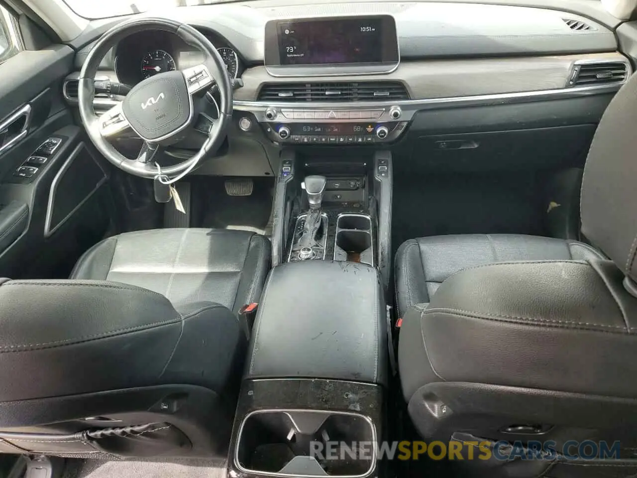 8 Photograph of a damaged car 5XYP3DHC2NG215649 KIA TELLURIDE 2022