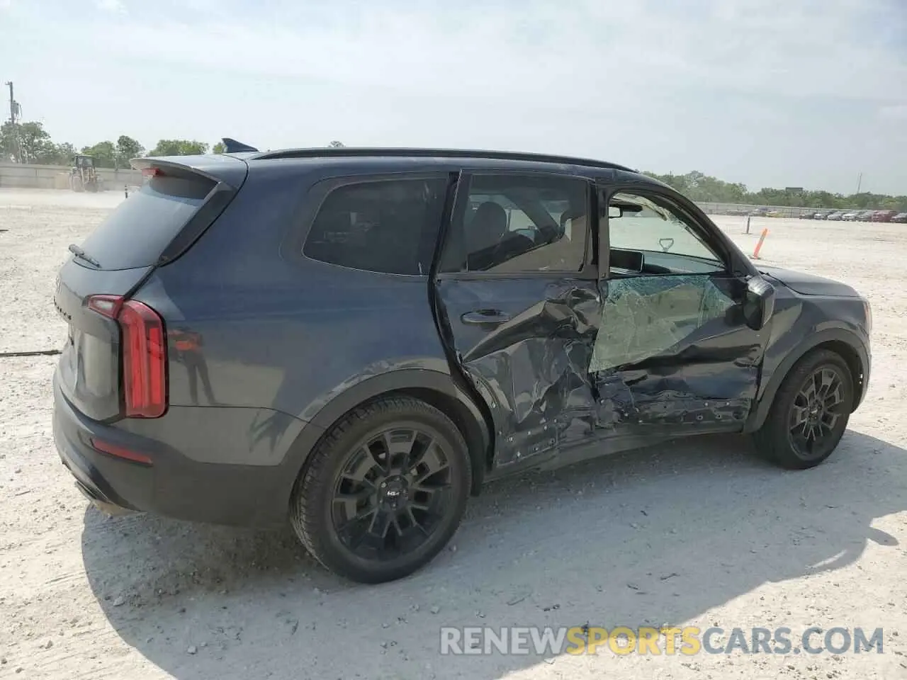 3 Photograph of a damaged car 5XYP3DHC2NG236212 KIA TELLURIDE 2022