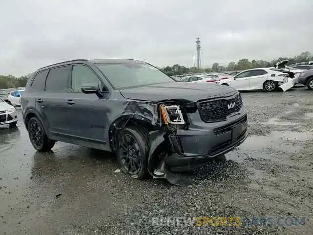 11 Photograph of a damaged car 5XYP3DHC2NG255732 KIA TELLURIDE 2022