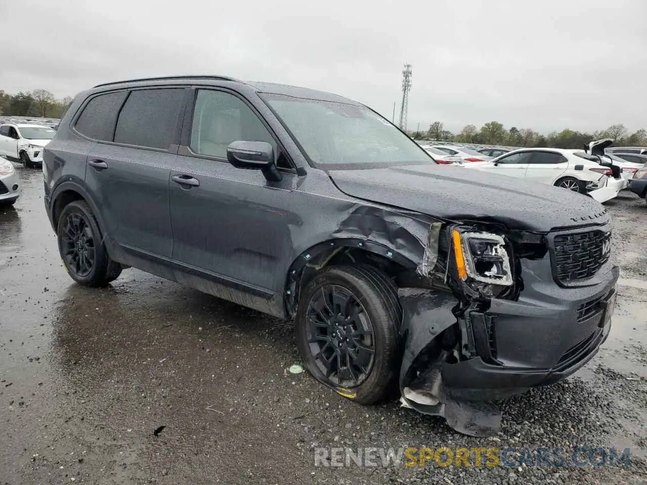 4 Photograph of a damaged car 5XYP3DHC2NG255732 KIA TELLURIDE 2022