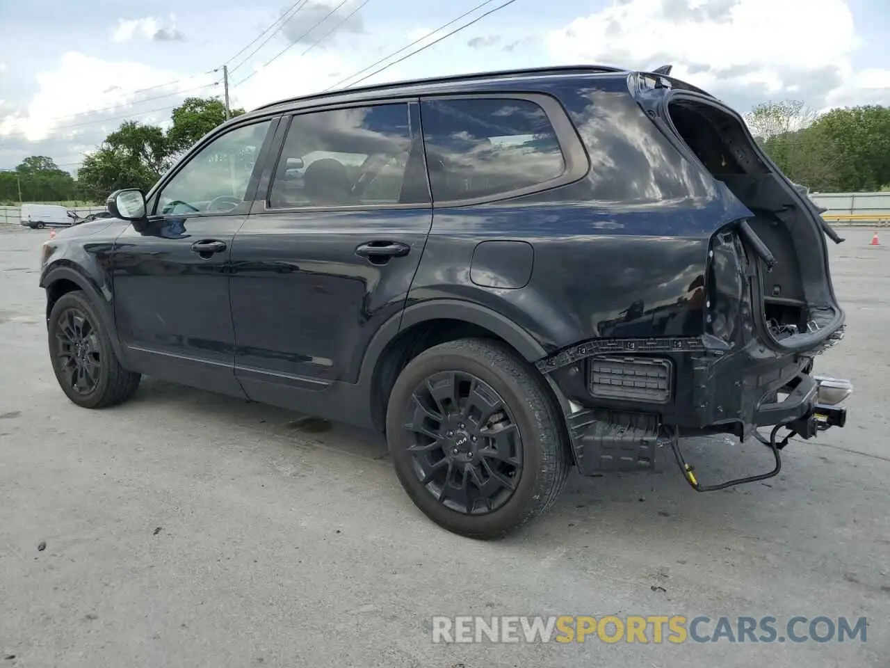 2 Photograph of a damaged car 5XYP3DHC3NG215109 KIA TELLURIDE 2022
