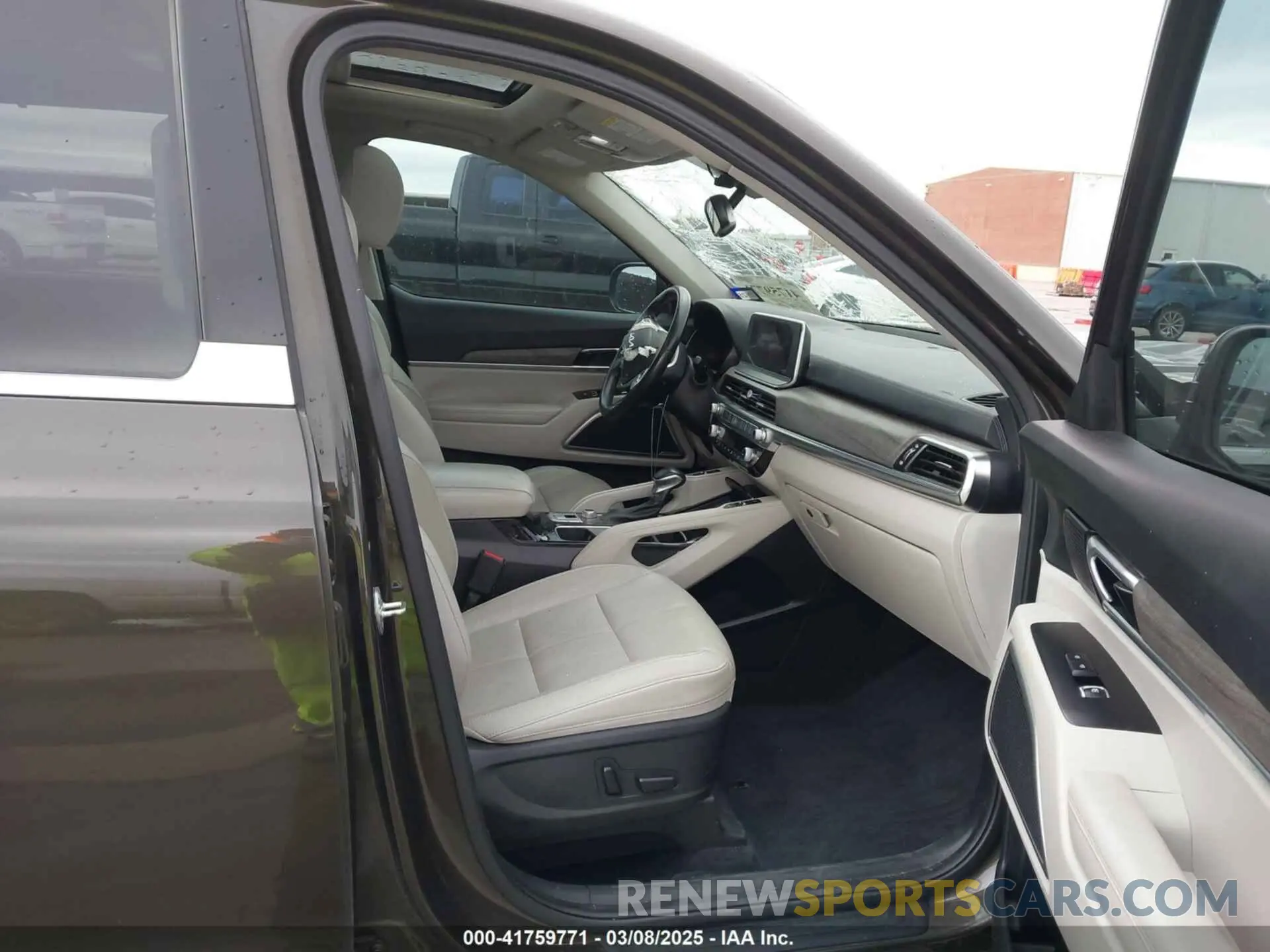 5 Photograph of a damaged car 5XYP3DHC3NG222108 KIA TELLURIDE 2022