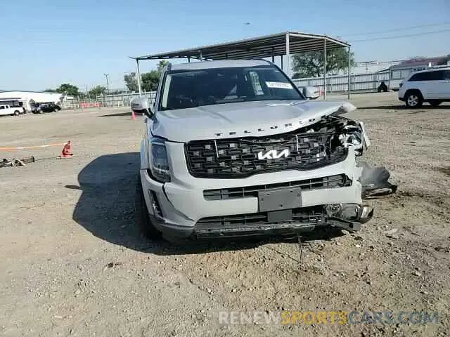 12 Photograph of a damaged car 5XYP3DHC3NG279196 KIA TELLURIDE 2022