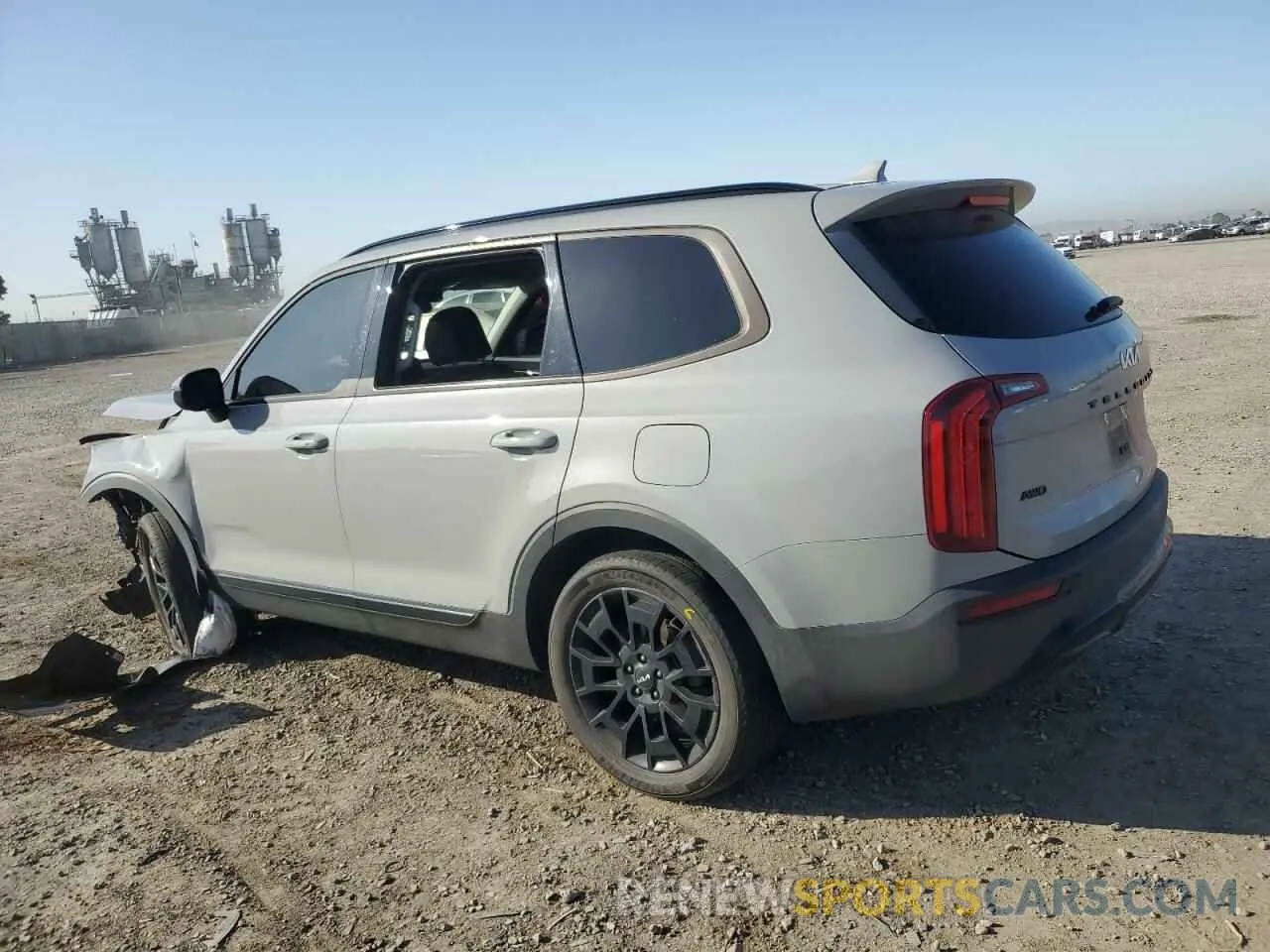 2 Photograph of a damaged car 5XYP3DHC3NG279196 KIA TELLURIDE 2022