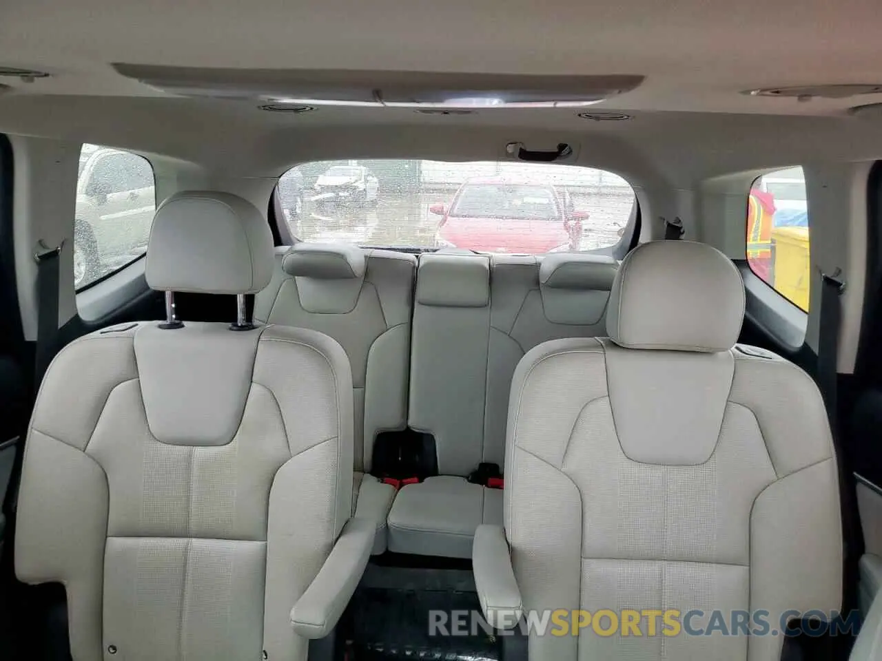 10 Photograph of a damaged car 5XYP3DHC4NG276226 KIA TELLURIDE 2022
