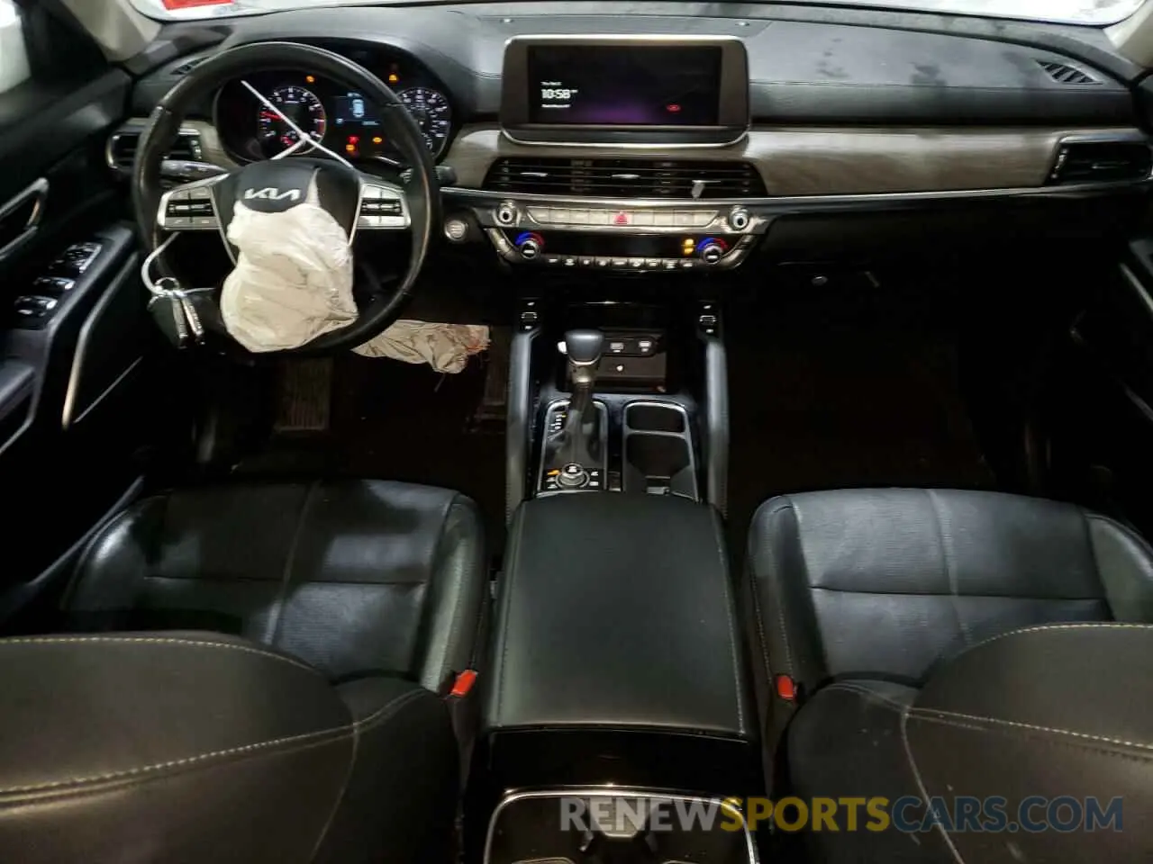 8 Photograph of a damaged car 5XYP3DHC4NG283693 KIA TELLURIDE 2022